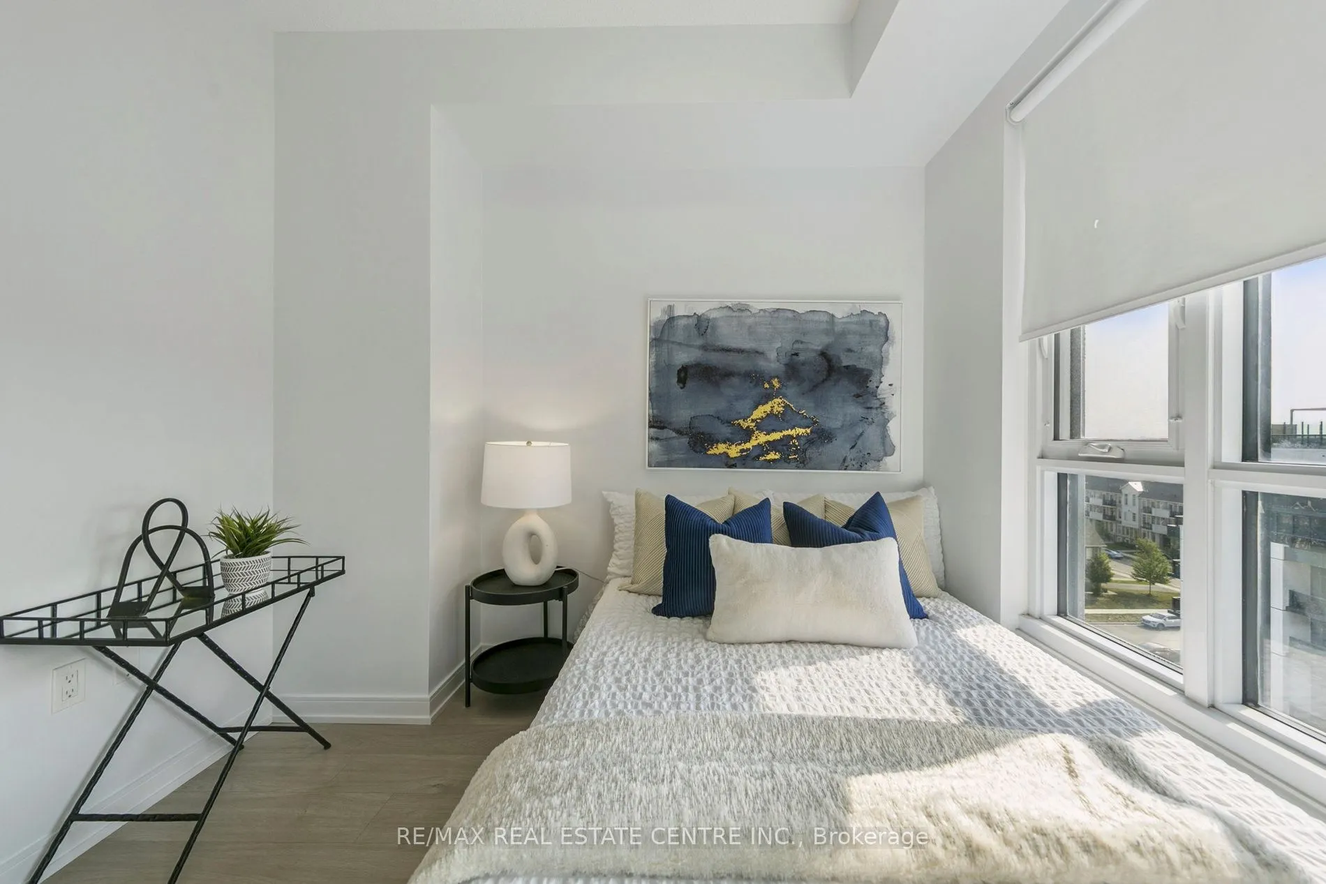 8 Nahani Way, #821