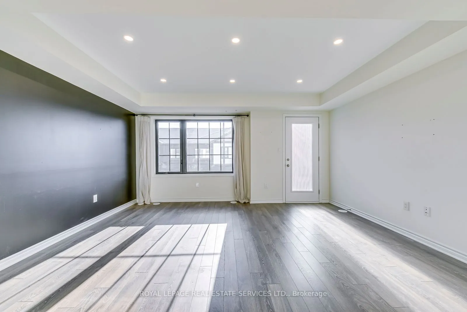 1125 Leger Way, #22