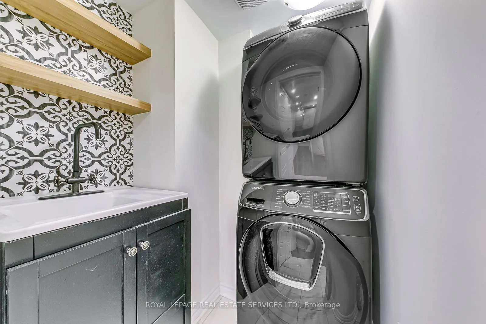 1125 Leger Way, #22