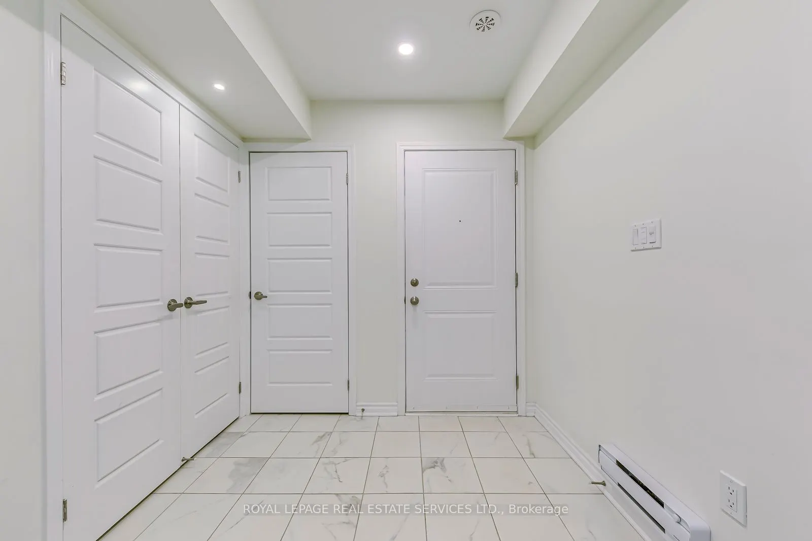 1125 Leger Way, #22