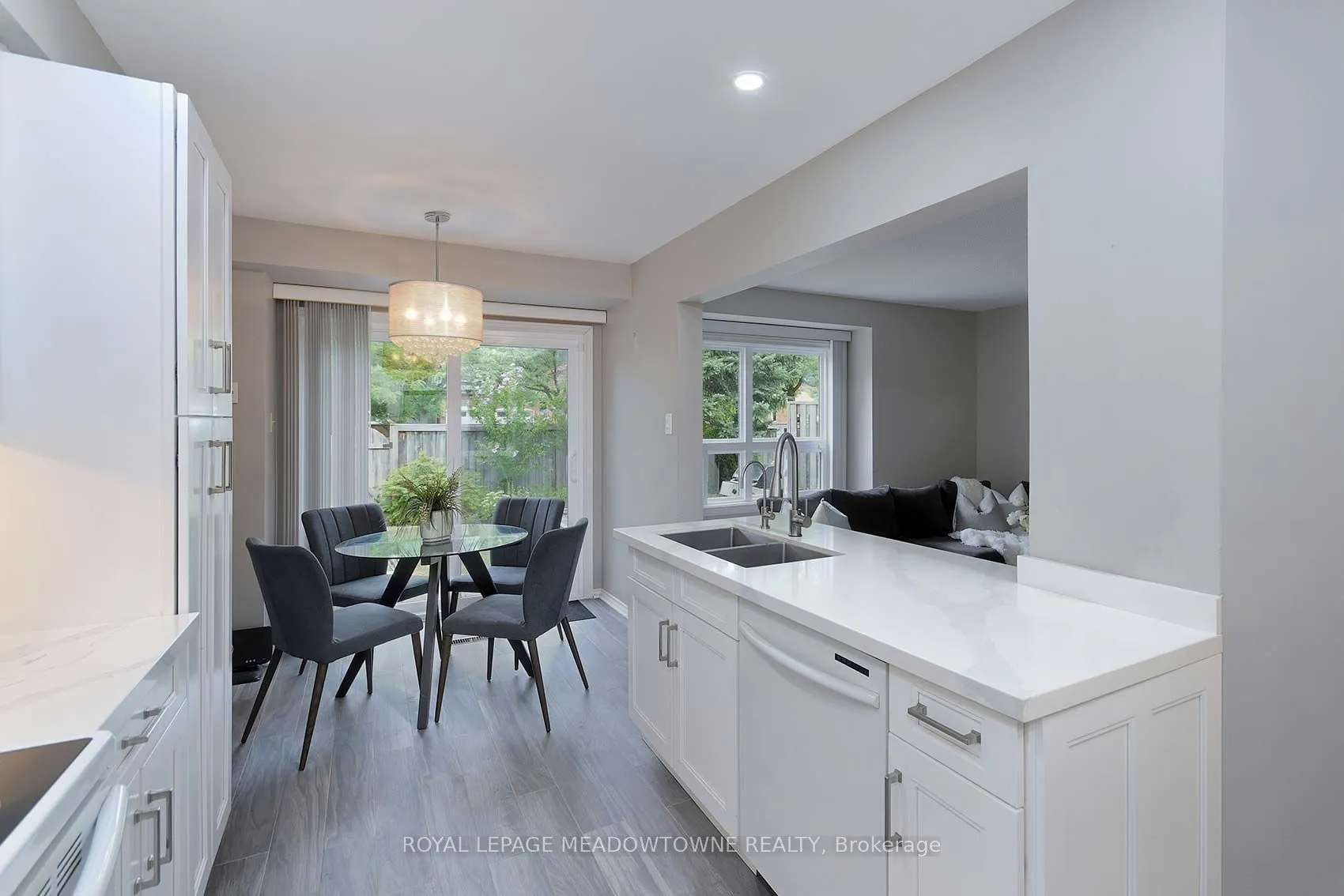 3600 Colonial Drive, #2