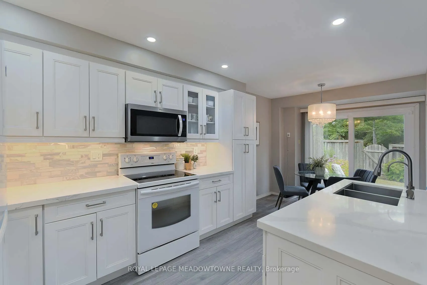 3600 Colonial Drive, #2