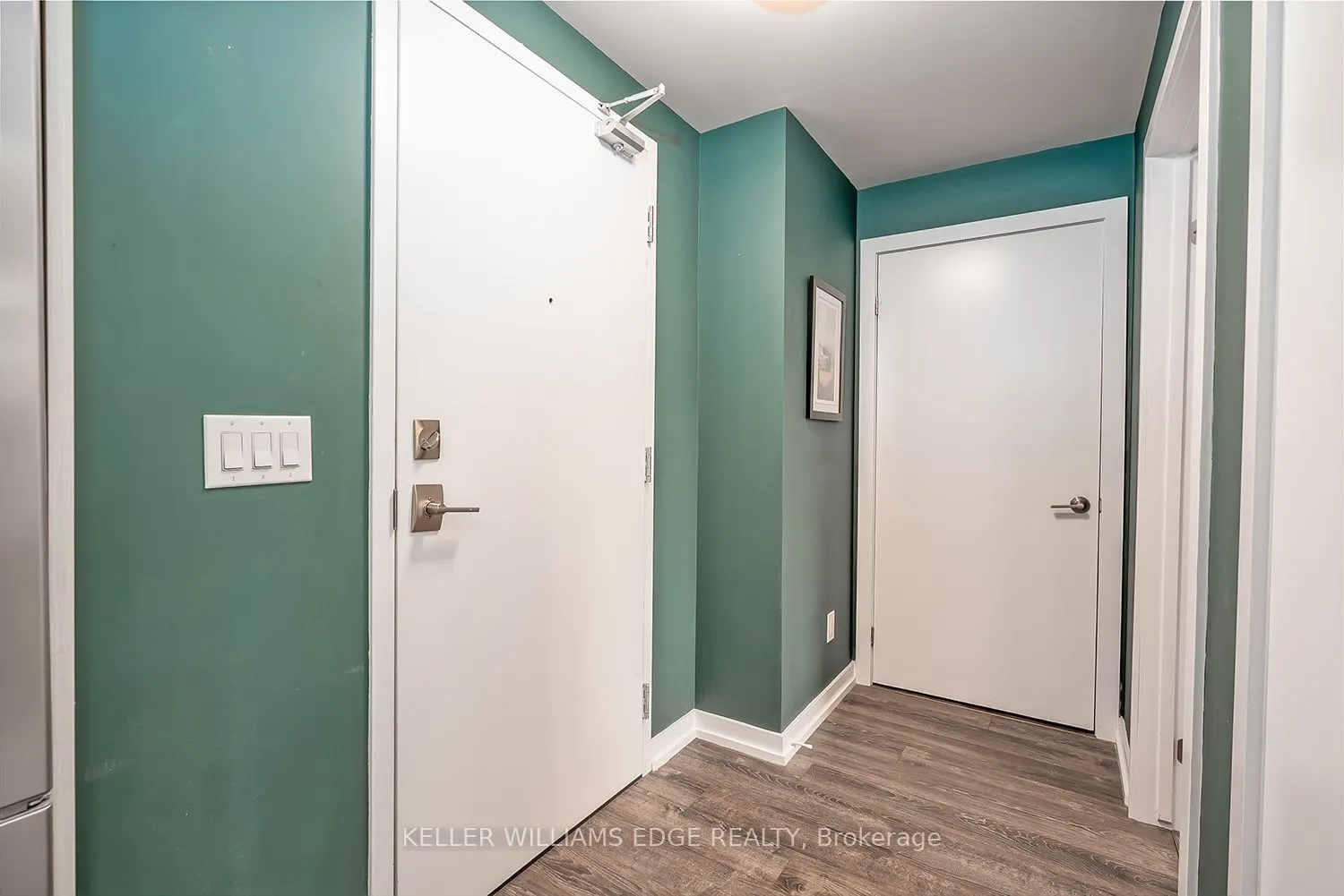 457 Plains Road E, #302