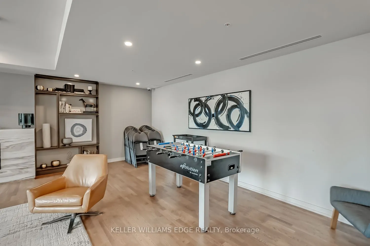 457 Plains Road E, #302