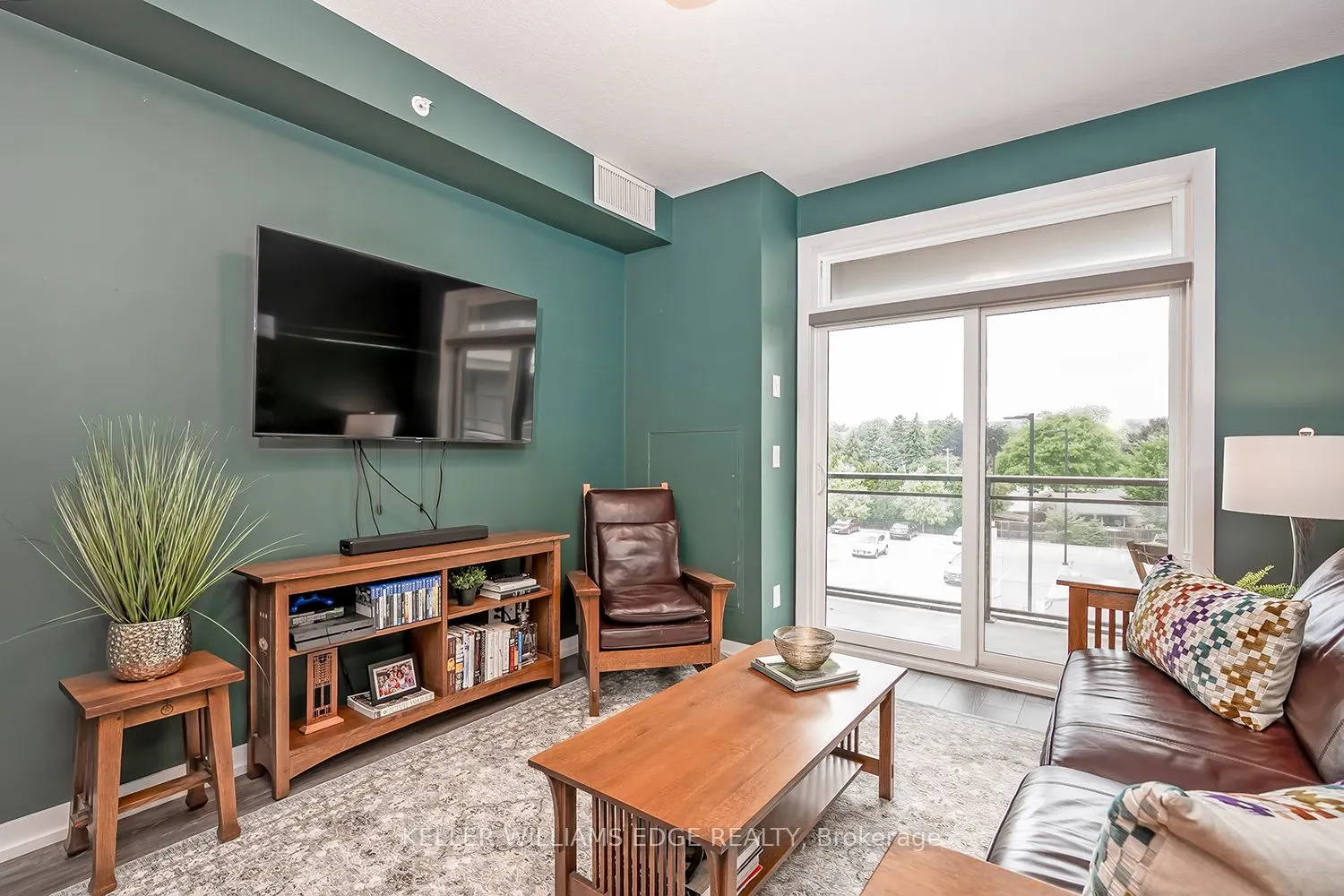 457 Plains Road E, #302