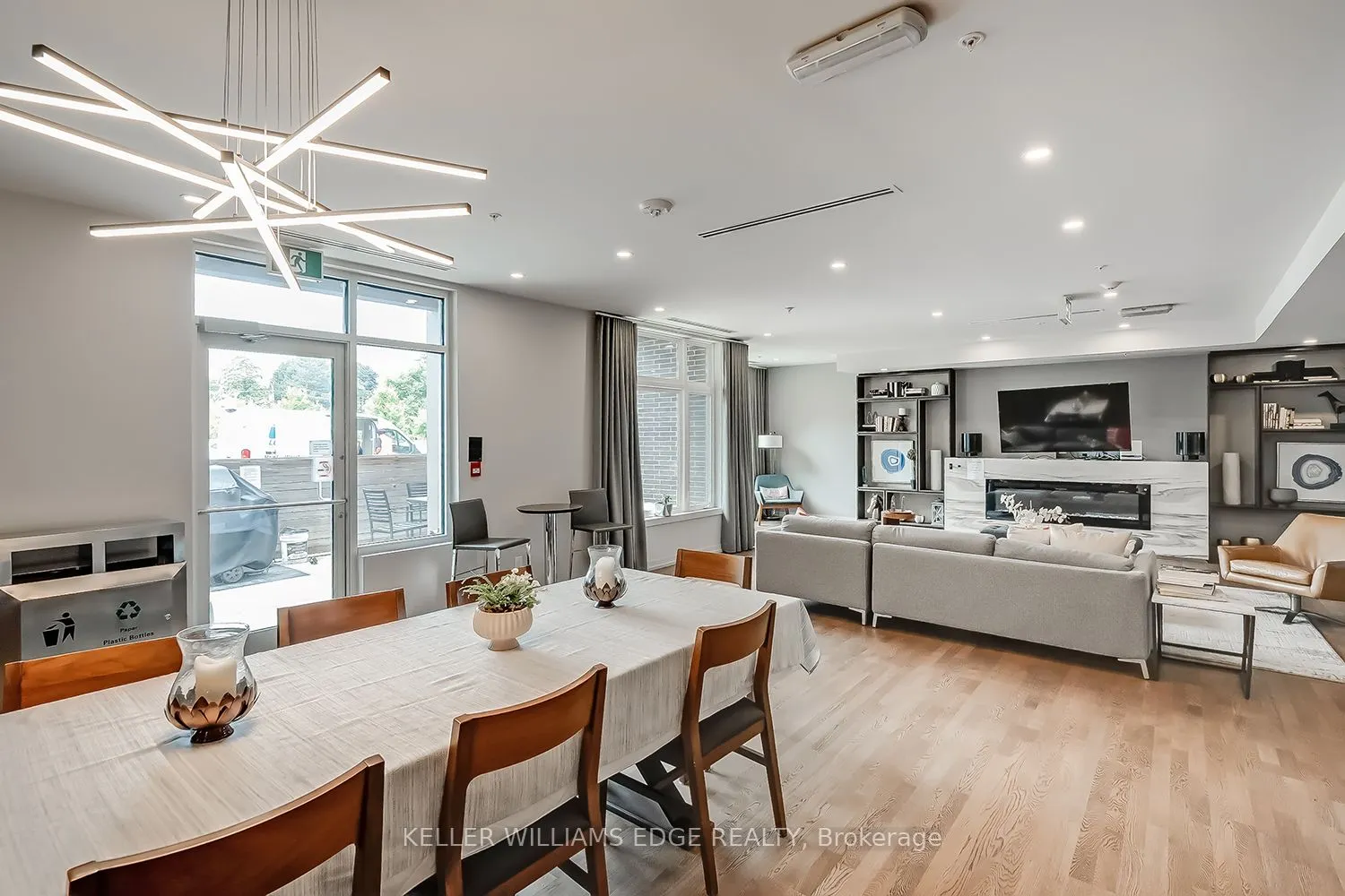 457 Plains Road E, #302