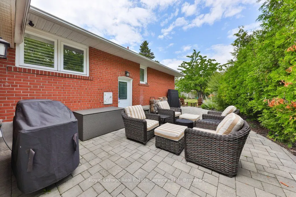 33 Forster Park Drive