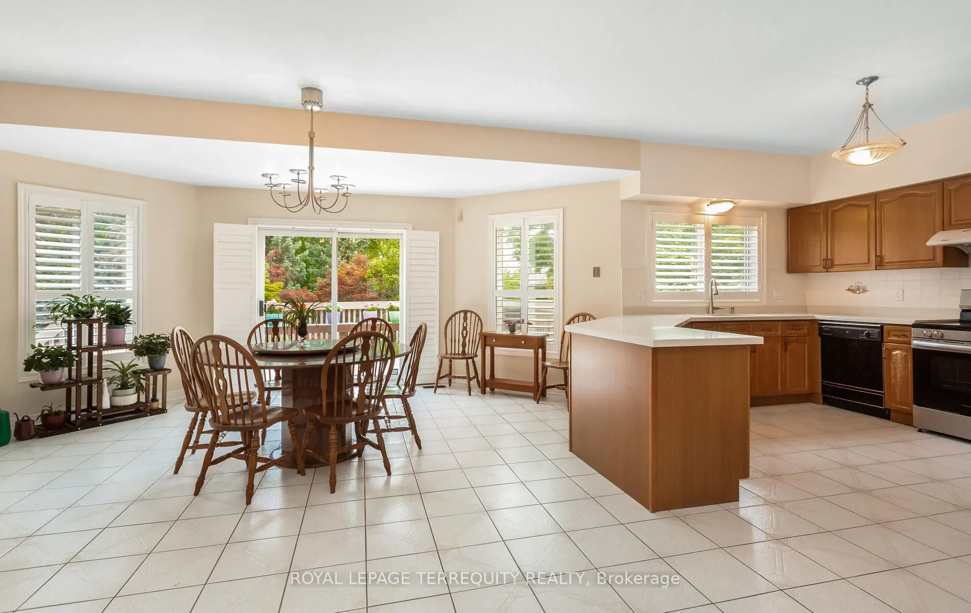 5187 Forest Ridge Drive