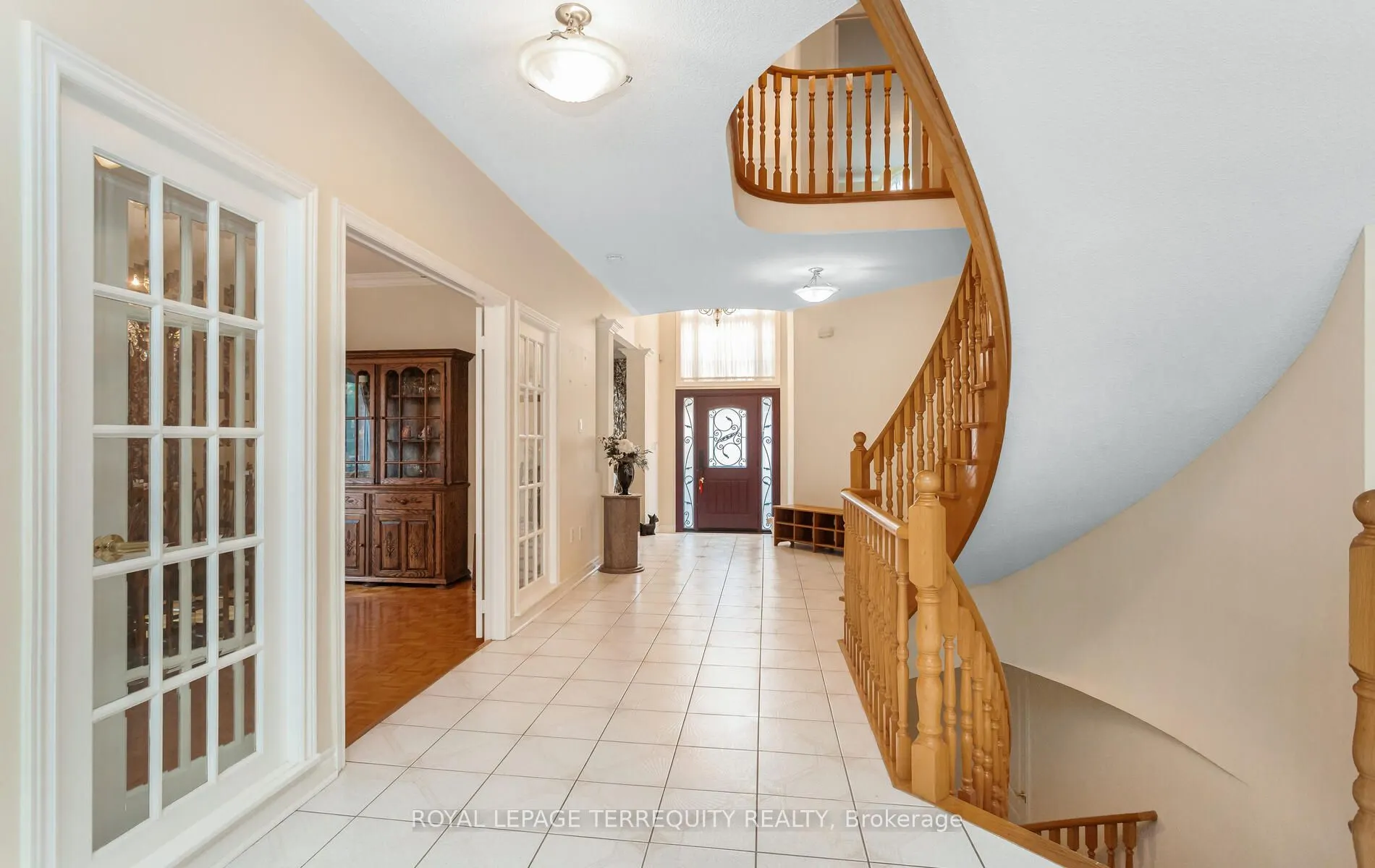5187 Forest Ridge Drive