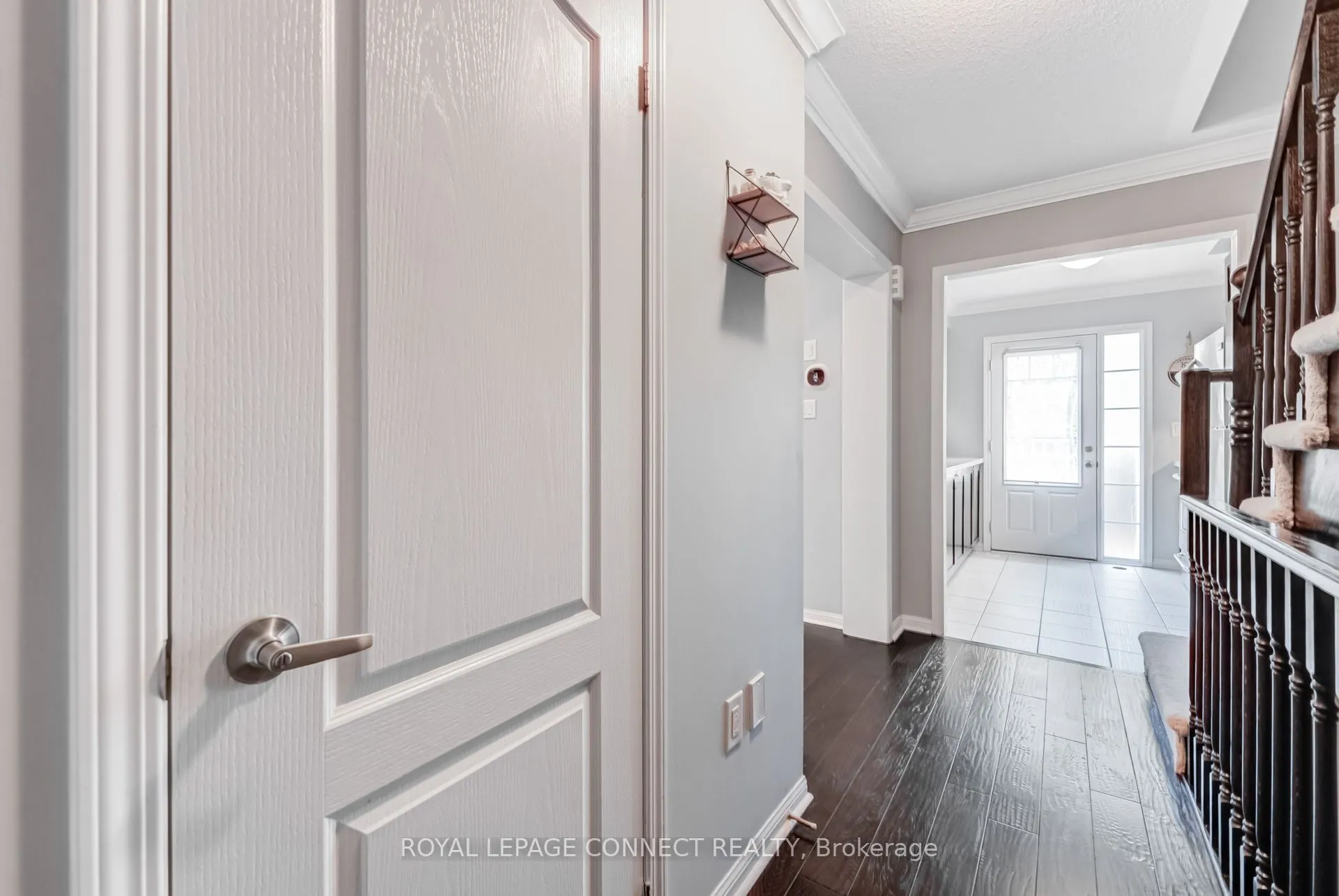 223 Woodley Crescent