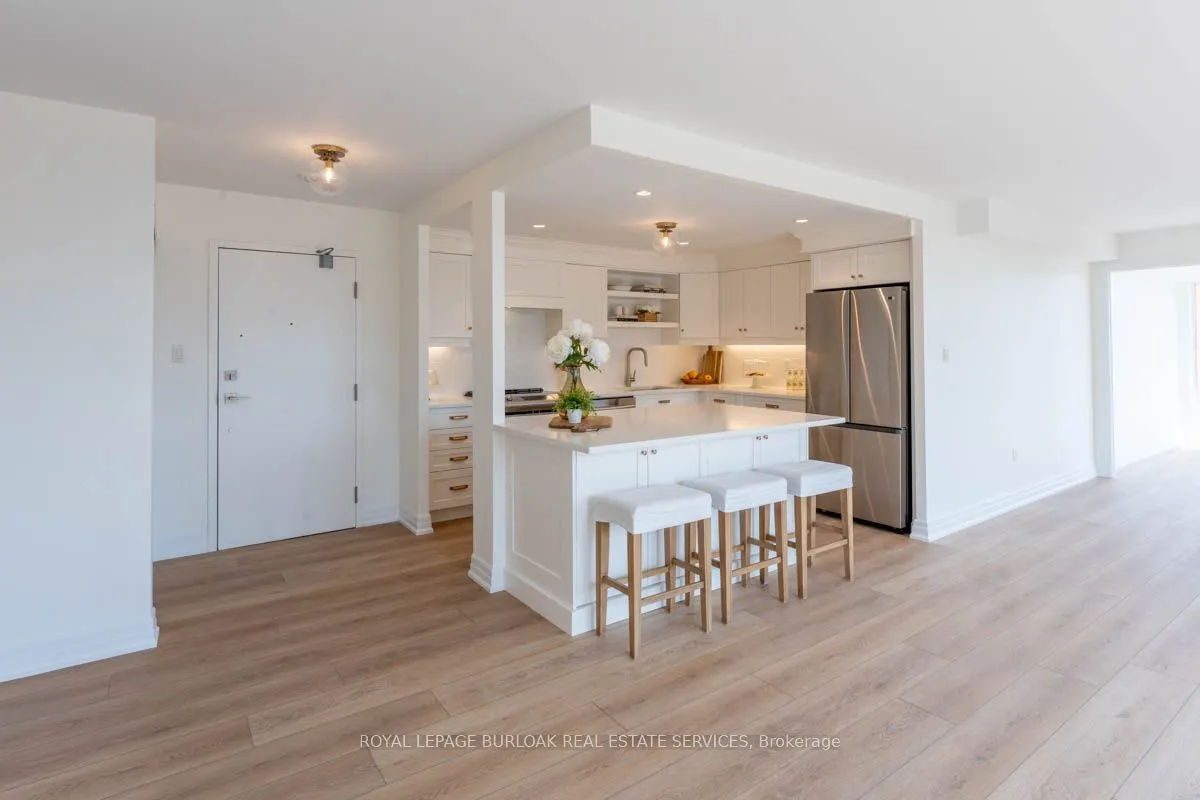 2121 Lakeshore Road, #503