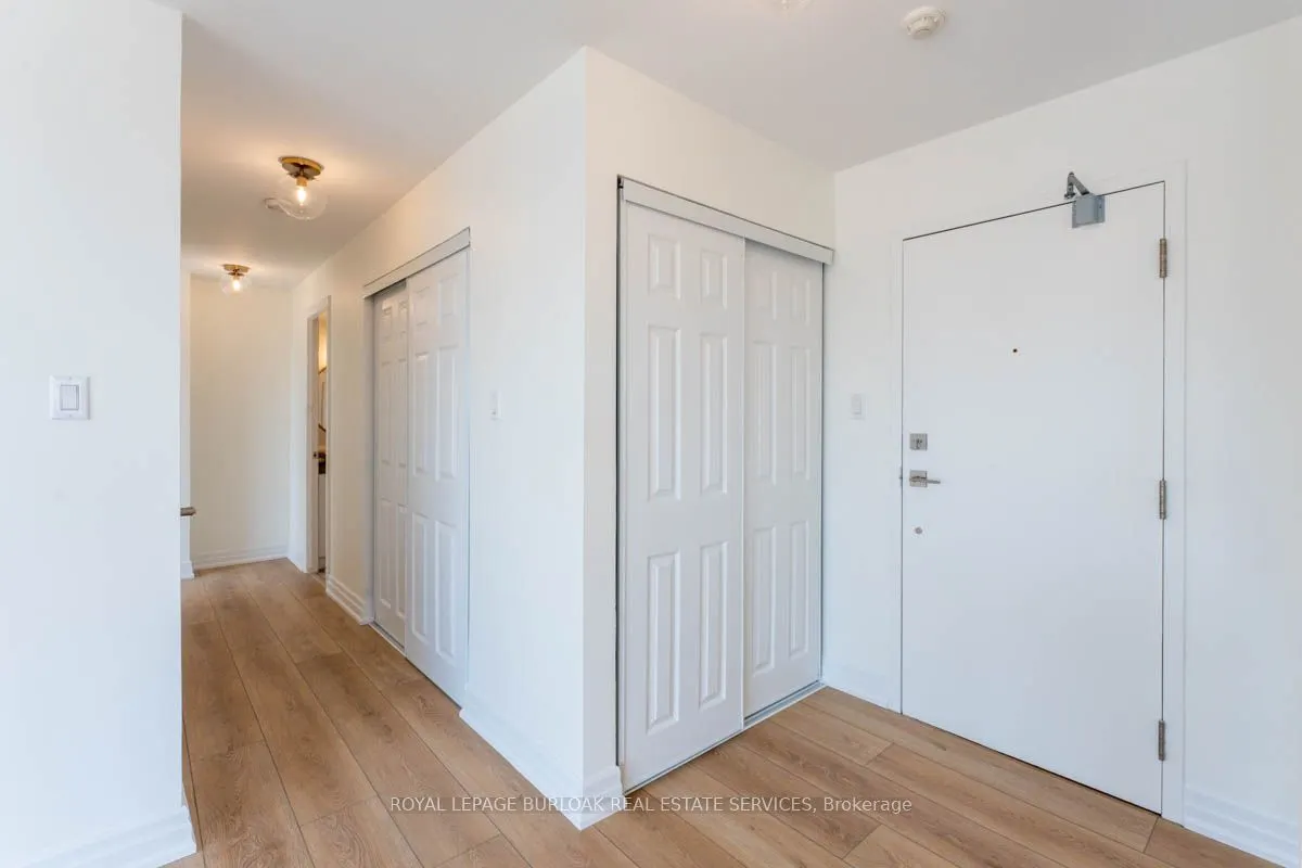 2121 Lakeshore Road, #503
