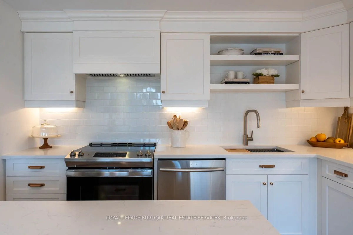 2121 Lakeshore Road, #503