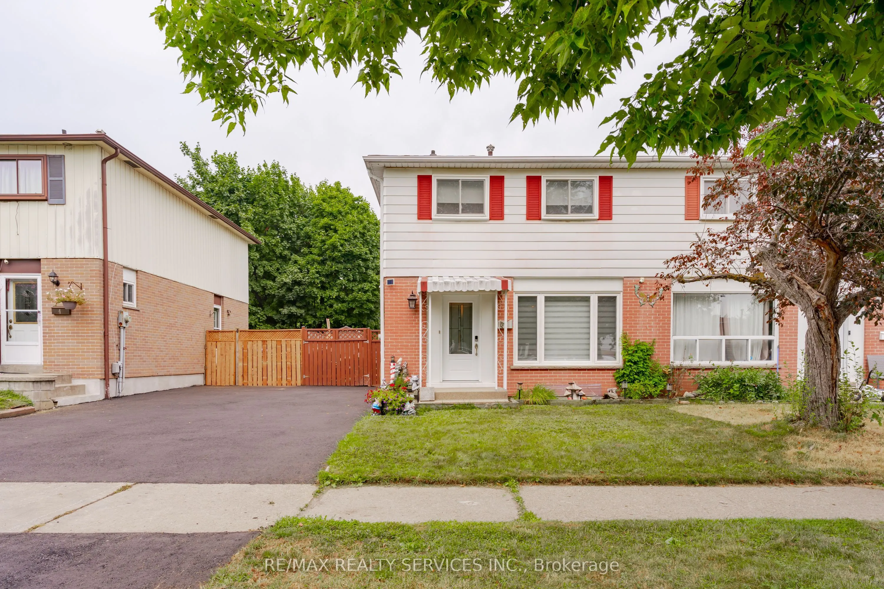 6 Lauderdale Road