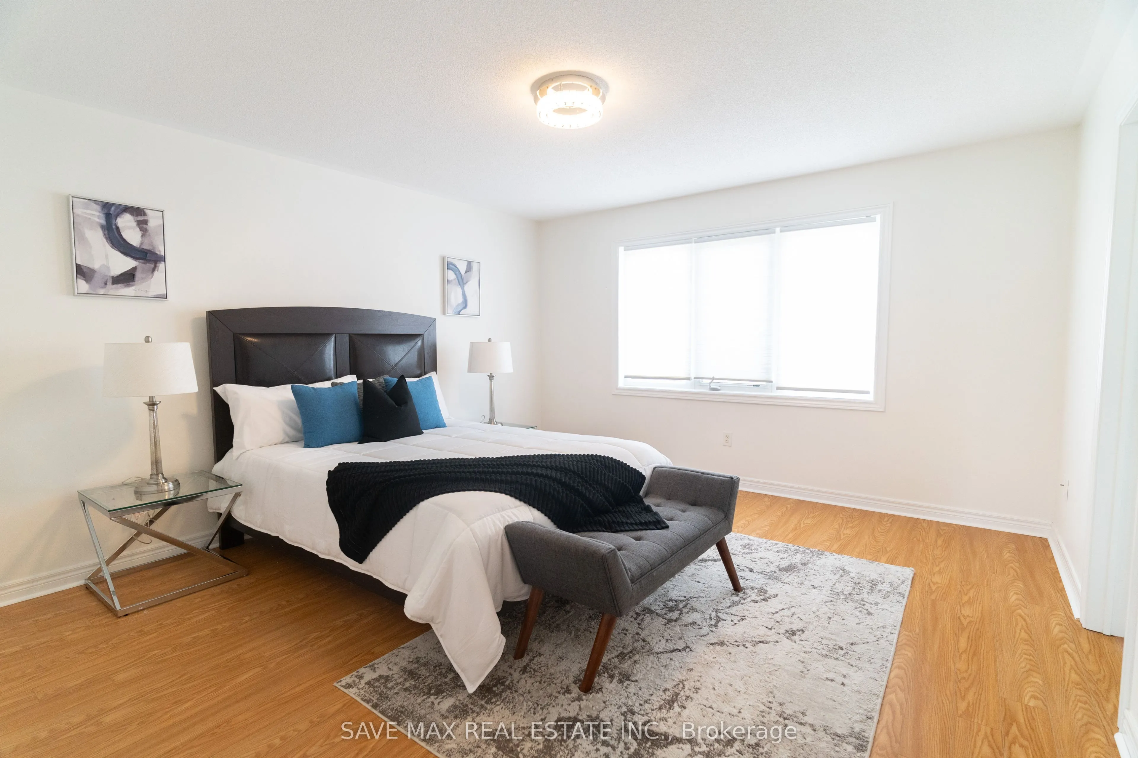 133 Weston Drive S