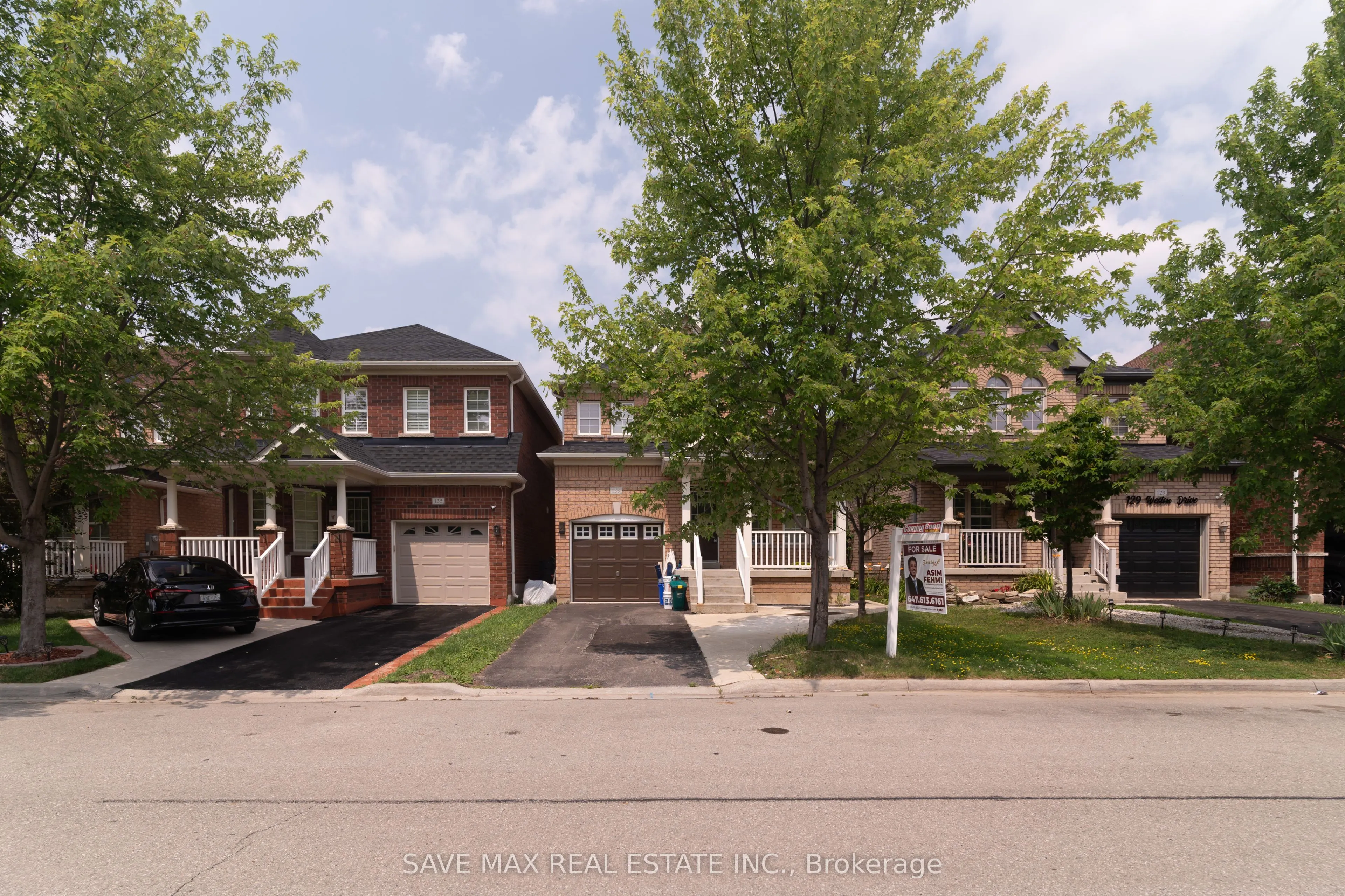 133 Weston Drive S