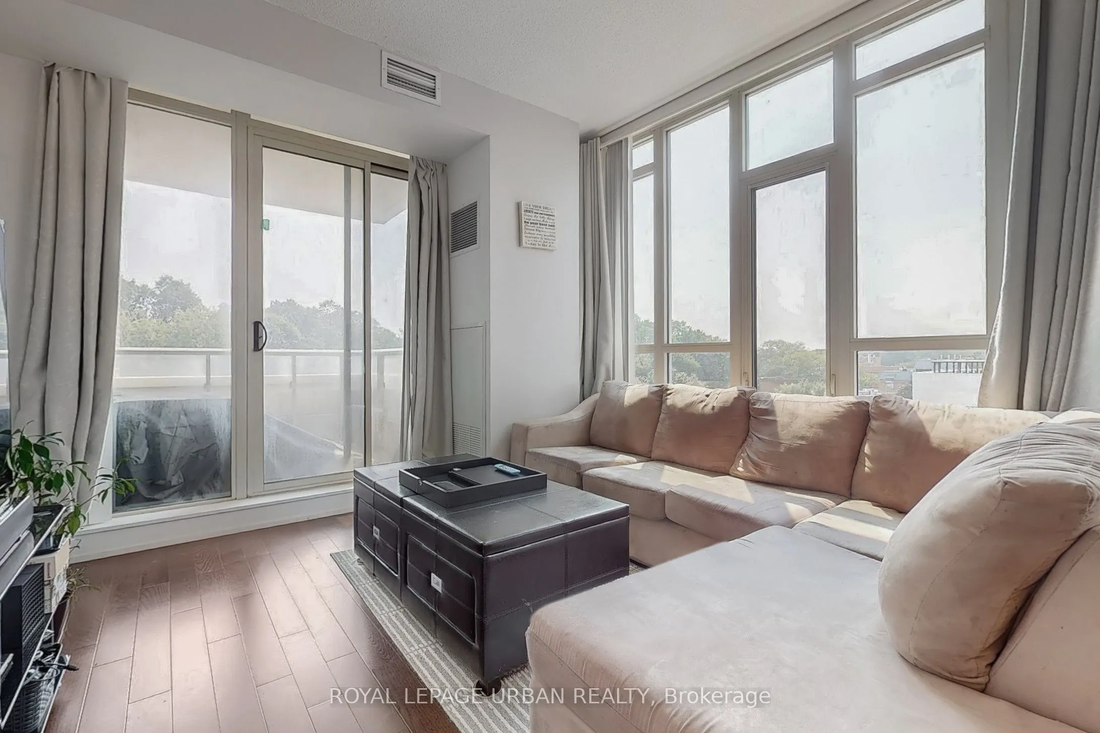 1638 Bloor Street W, #506