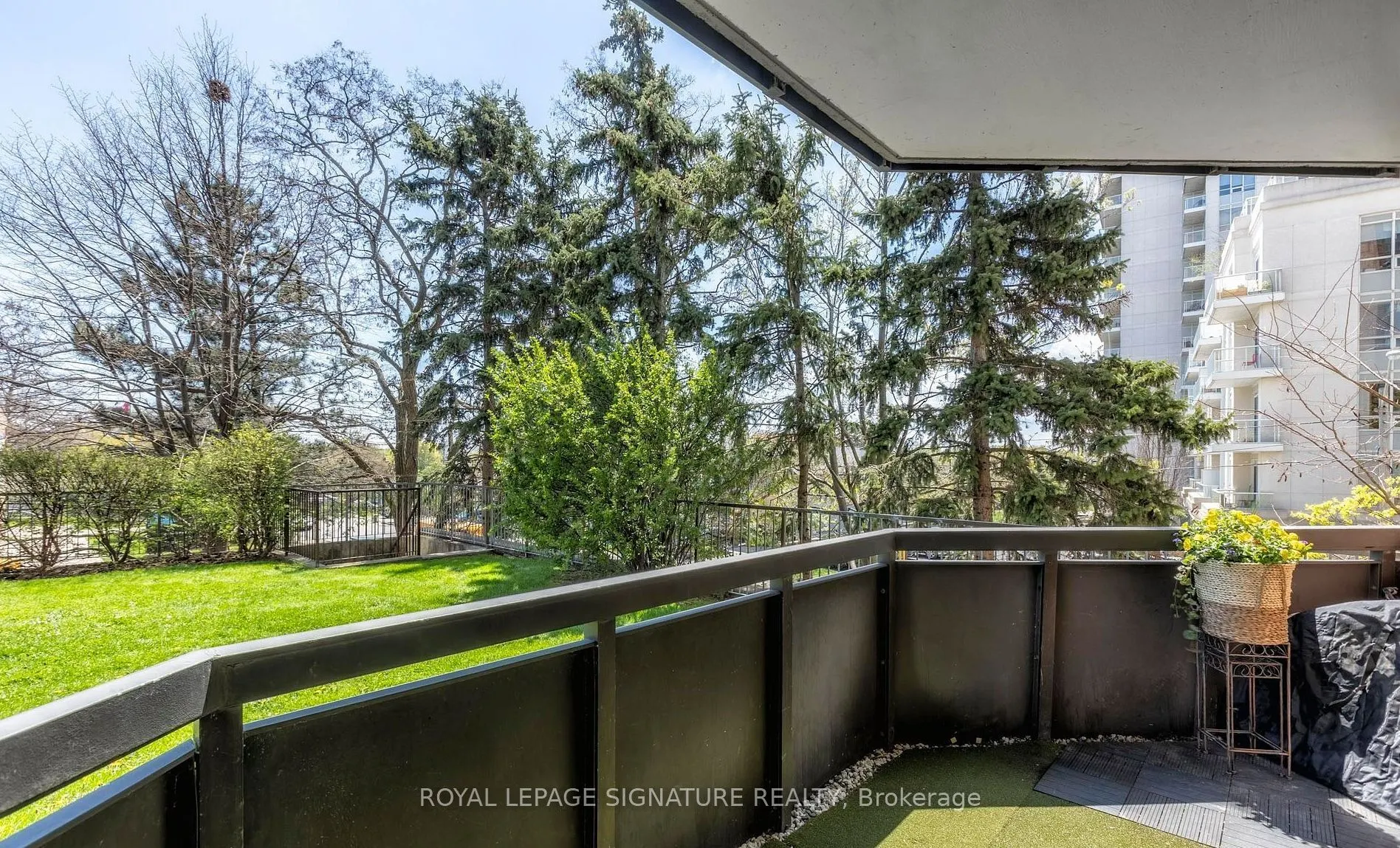 3845 Lake Shore Boulevard W, #102