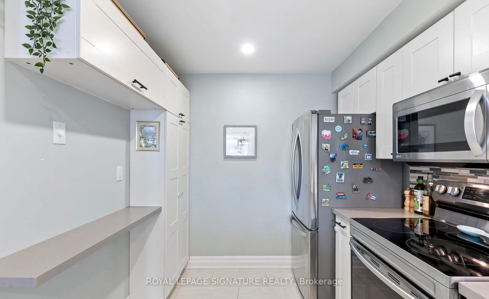 3845 Lake Shore Boulevard W, #102