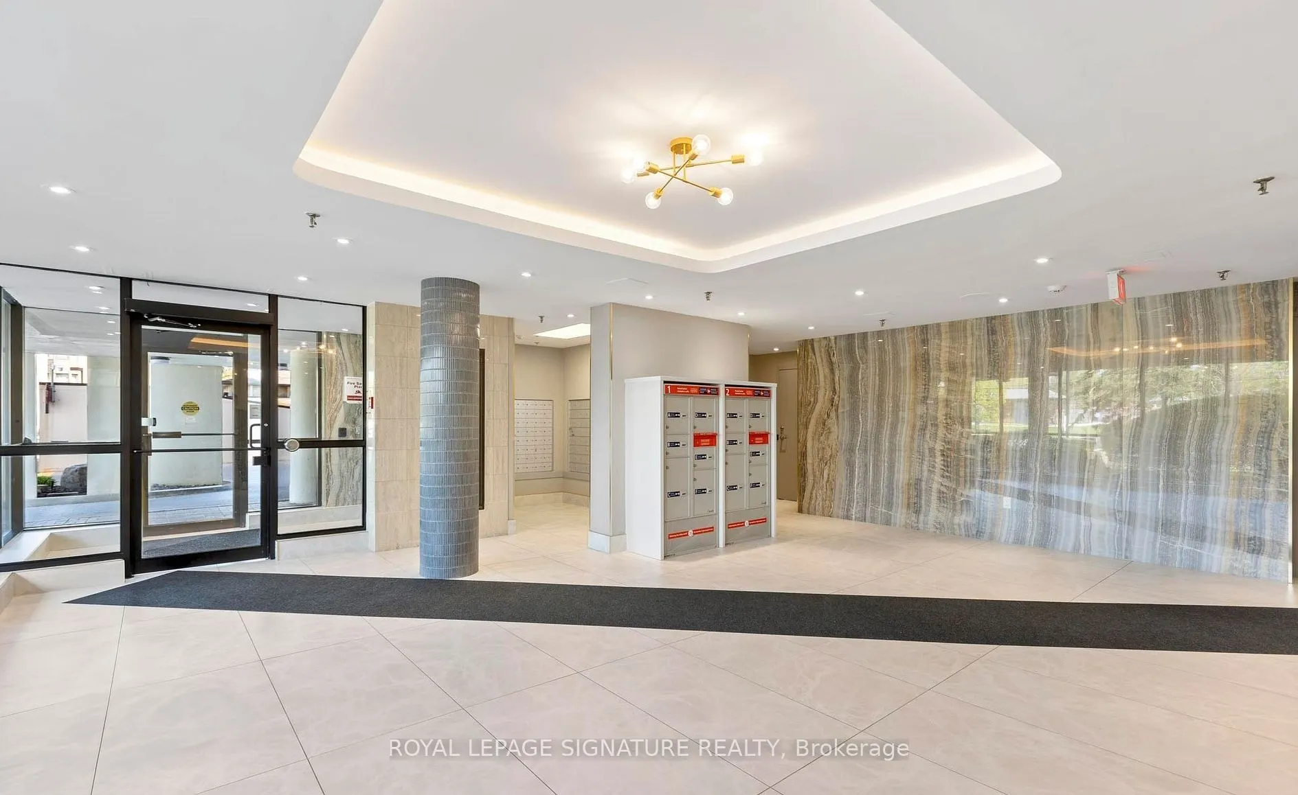 3845 Lake Shore Boulevard W, #102