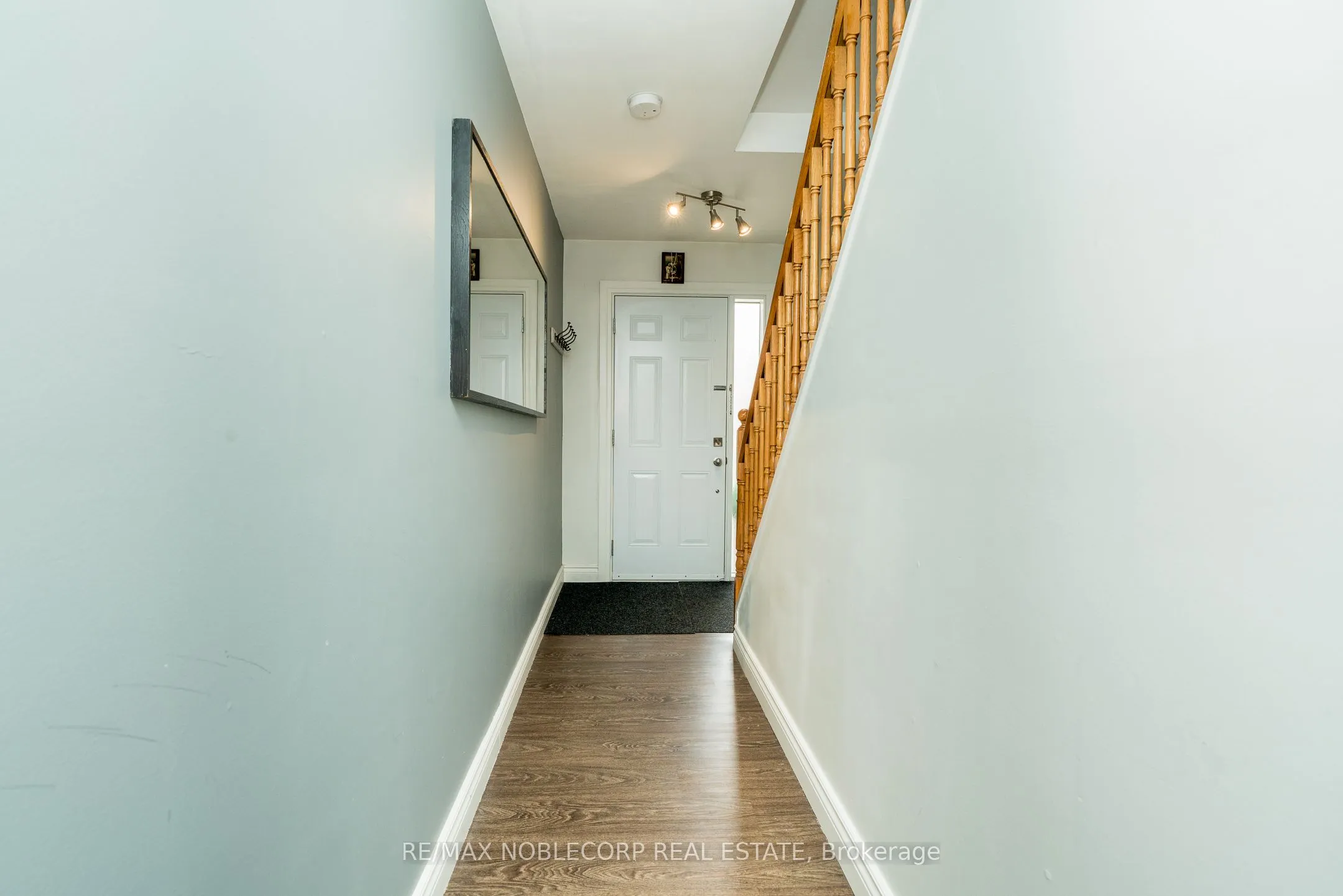 107 Bristol Road E, #100