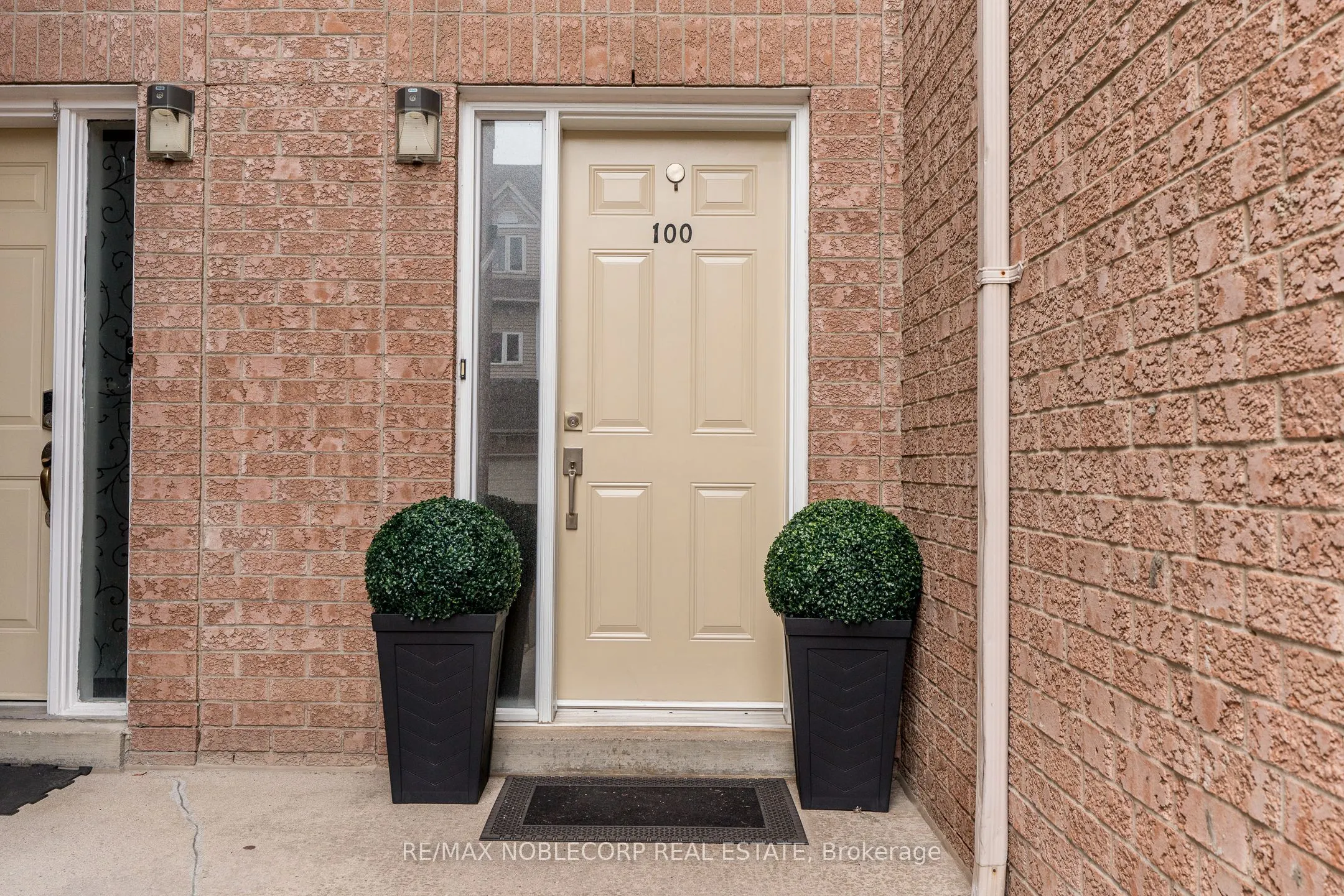107 Bristol Road E, #100