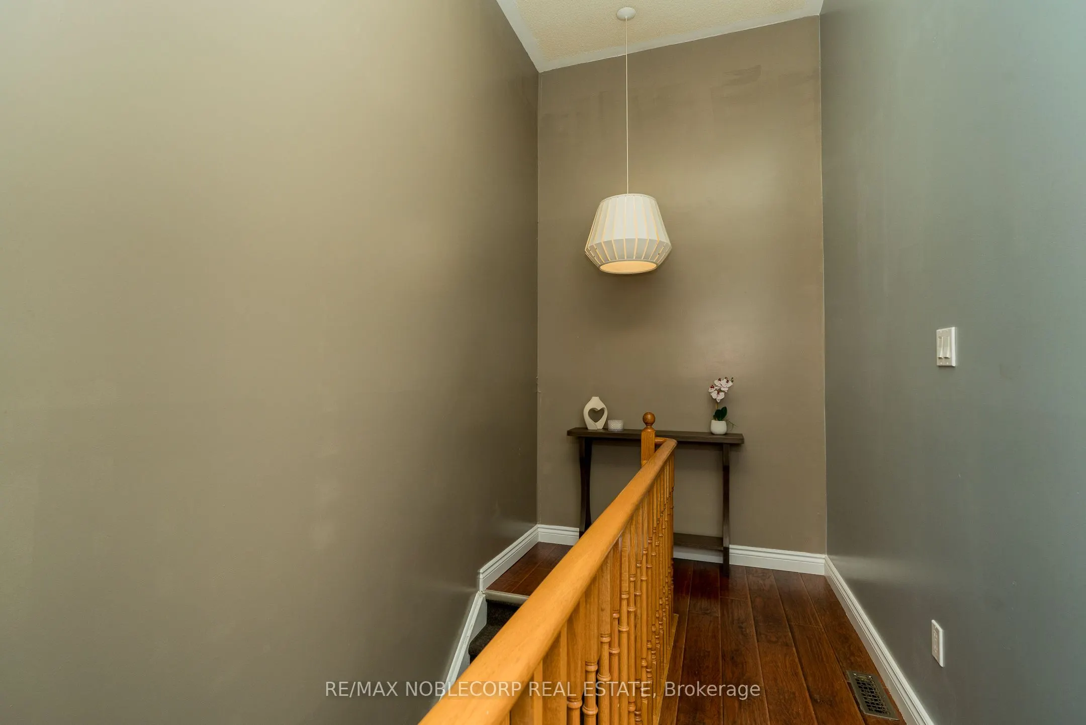 107 Bristol Road E, #100