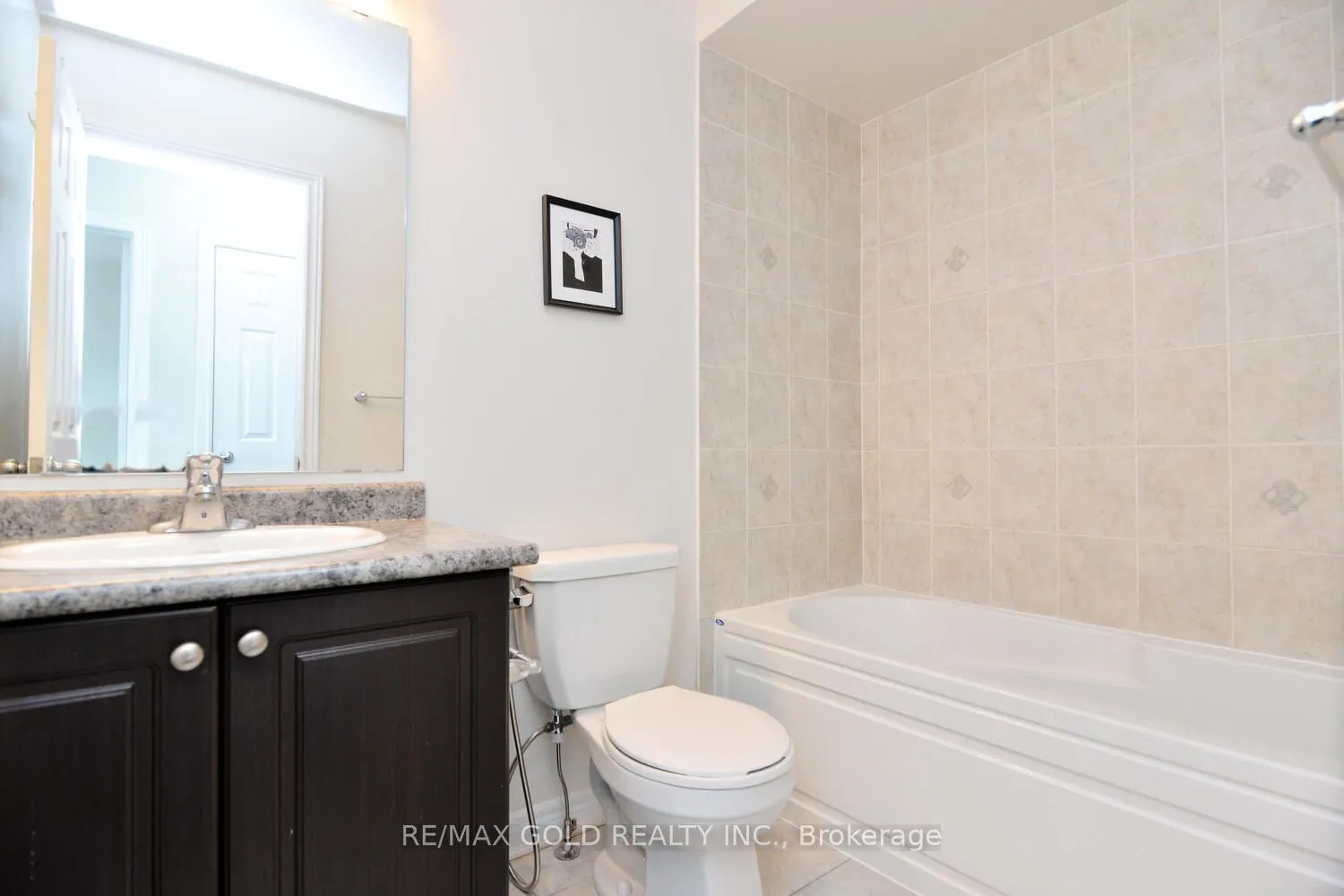 22 Cloudburst Road
