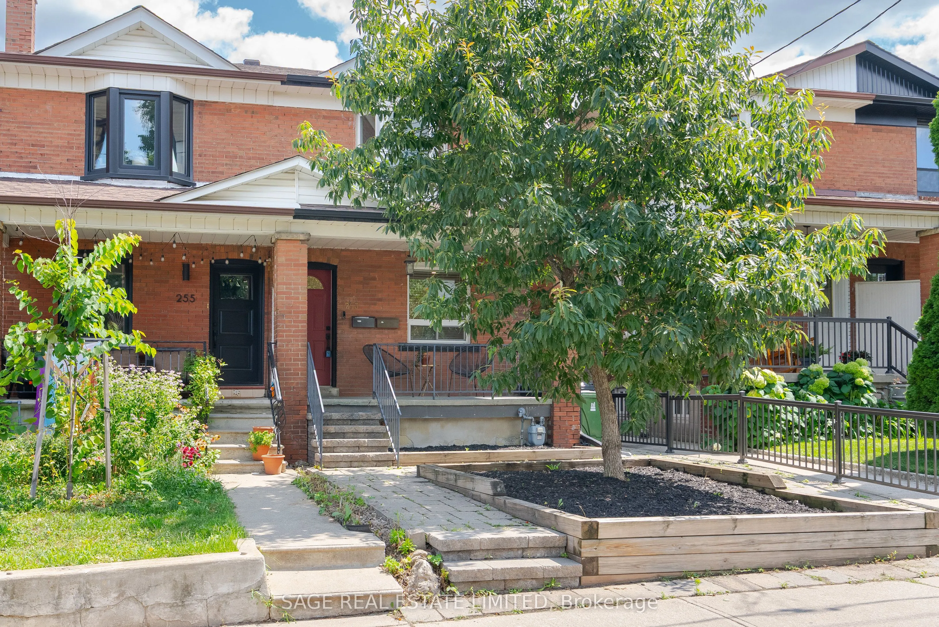 253 McRoberts Avenue