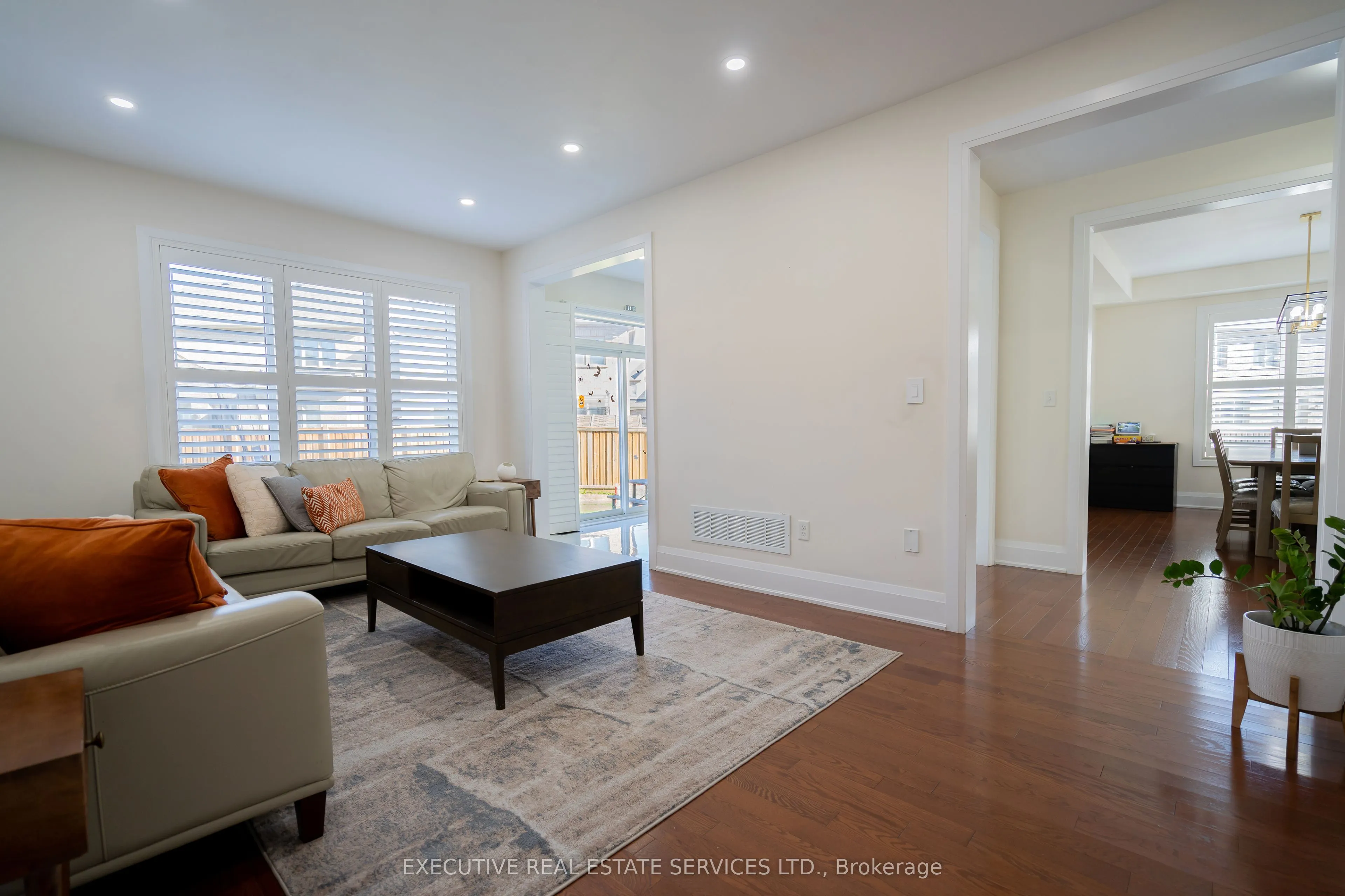 11 Goodsway Trail