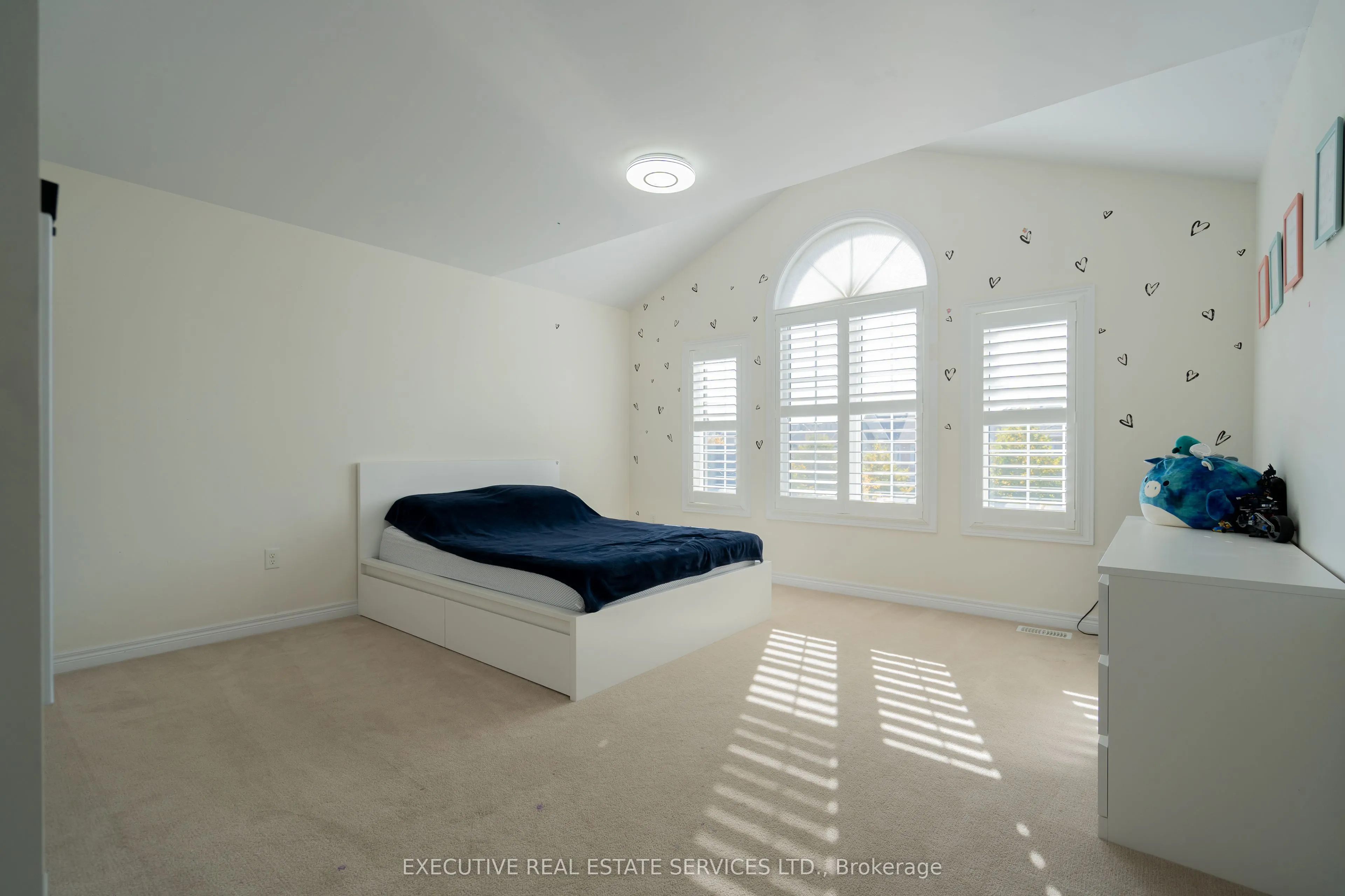 11 Goodsway Trail