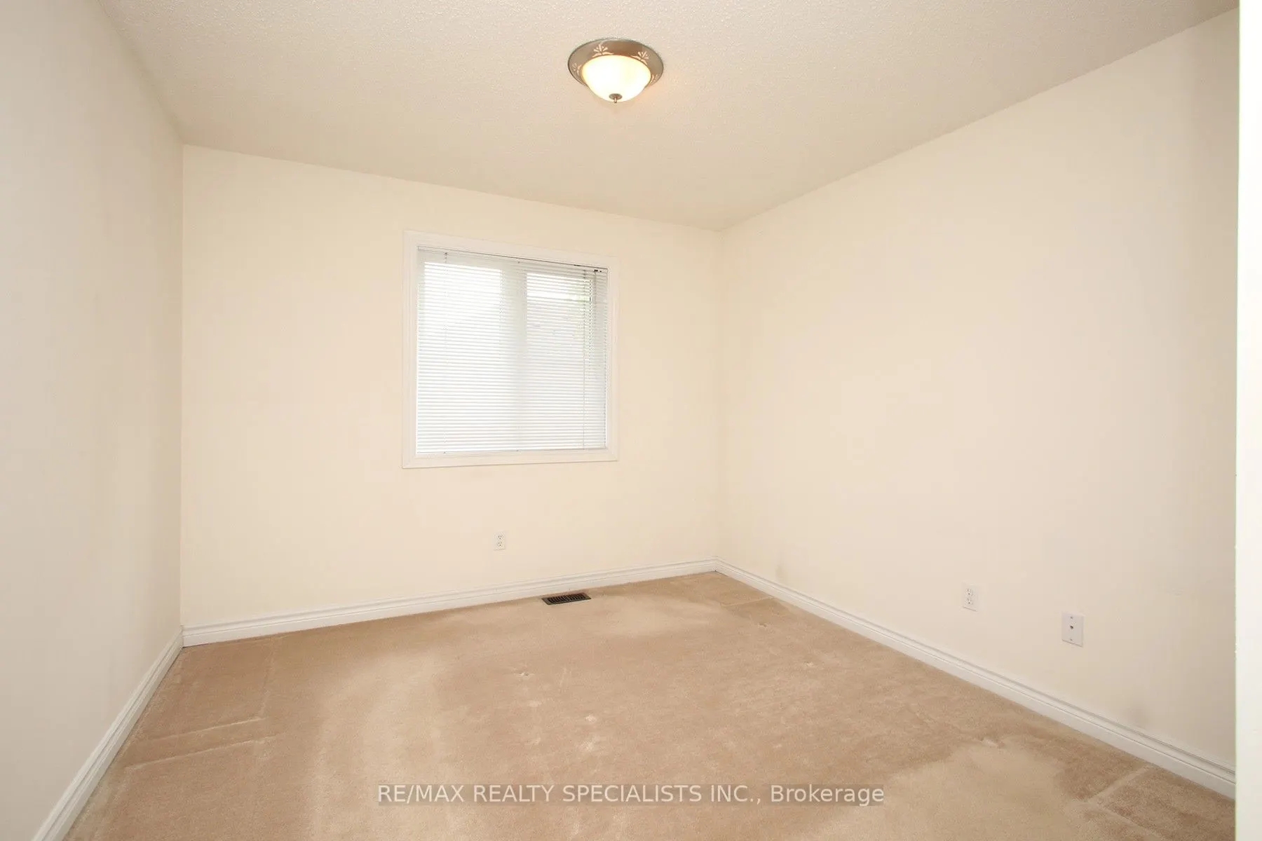 5 Todmorden Drive