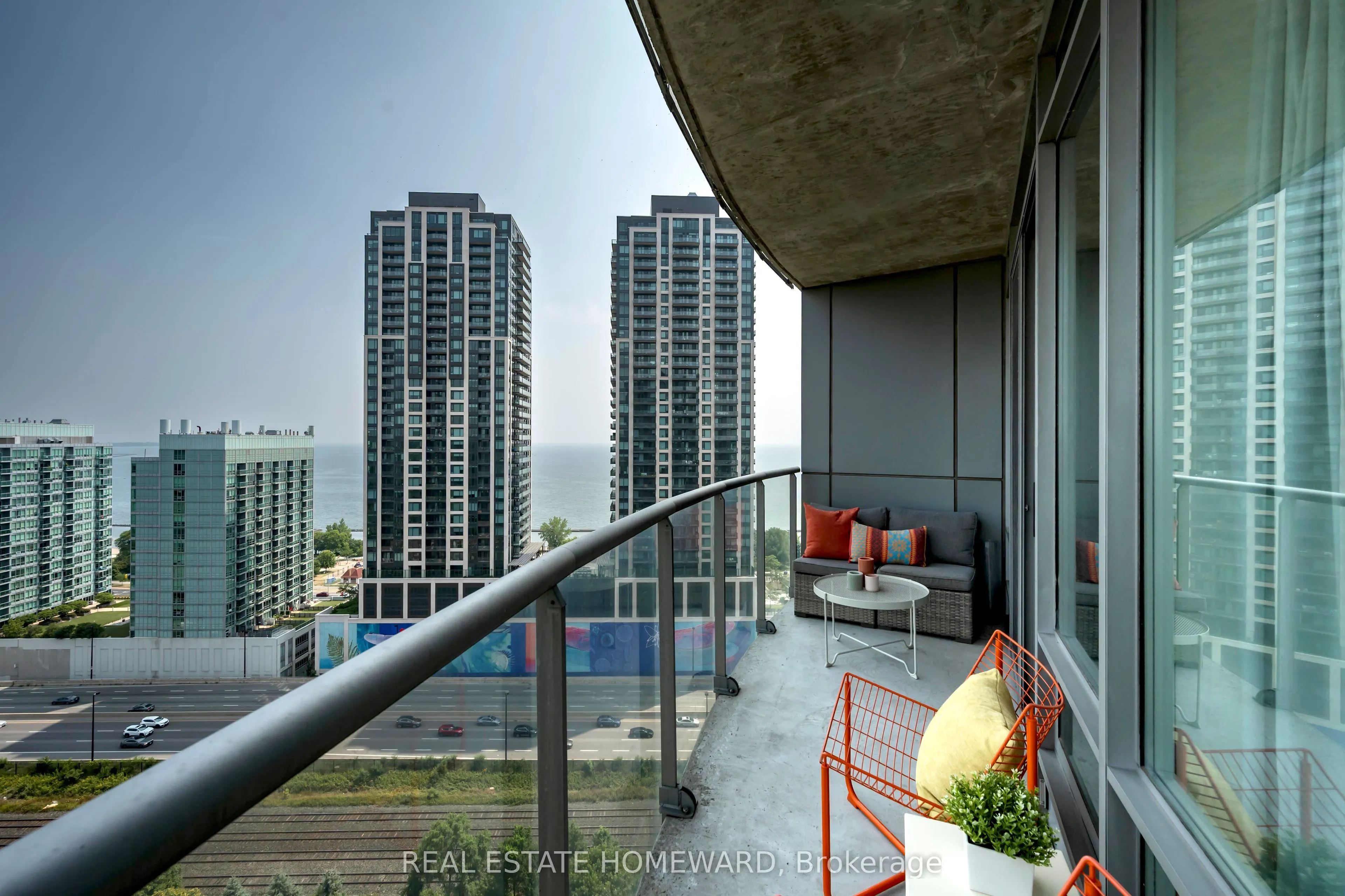 15 Windermere Avenue, #2107