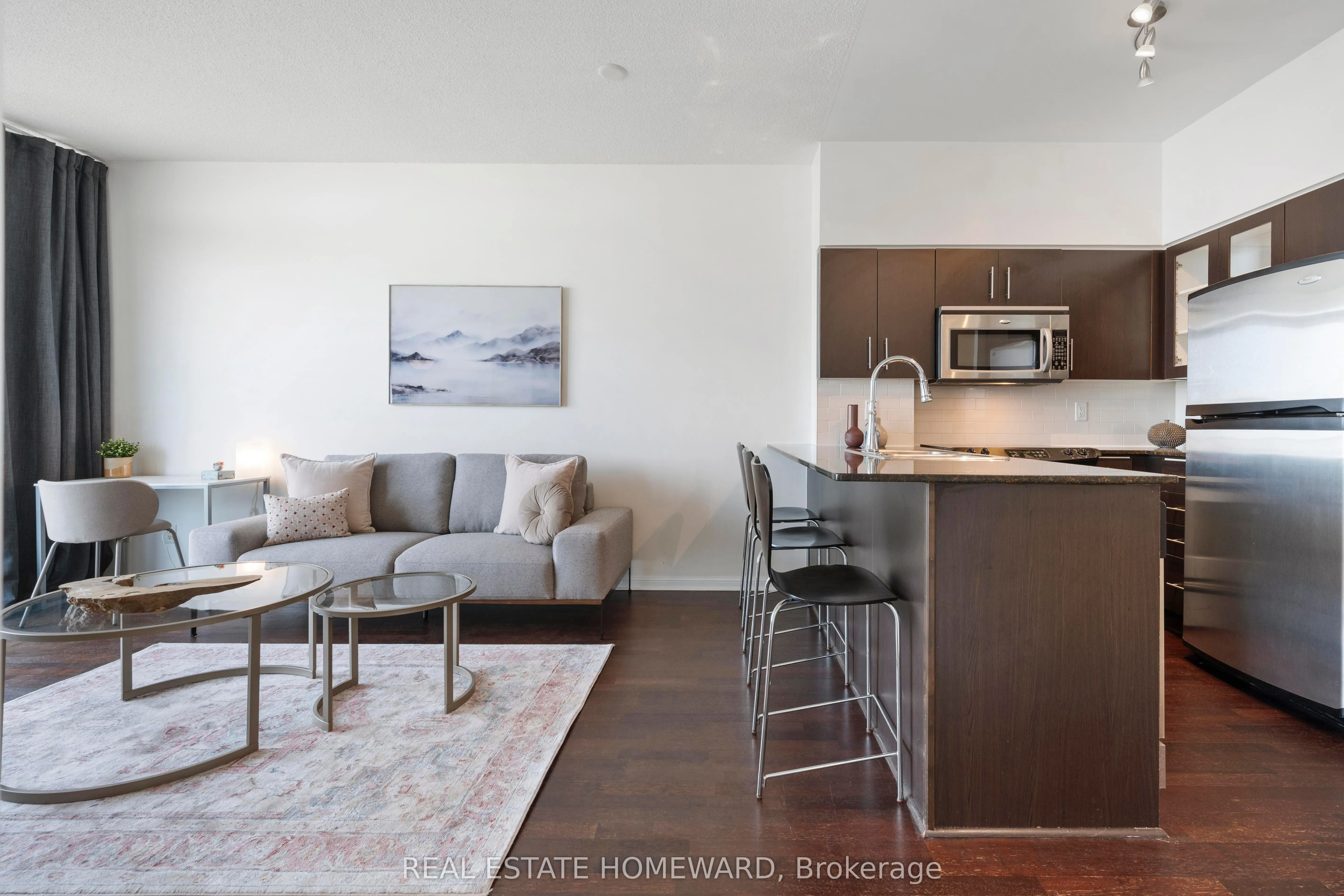 15 Windermere Avenue, #2107
