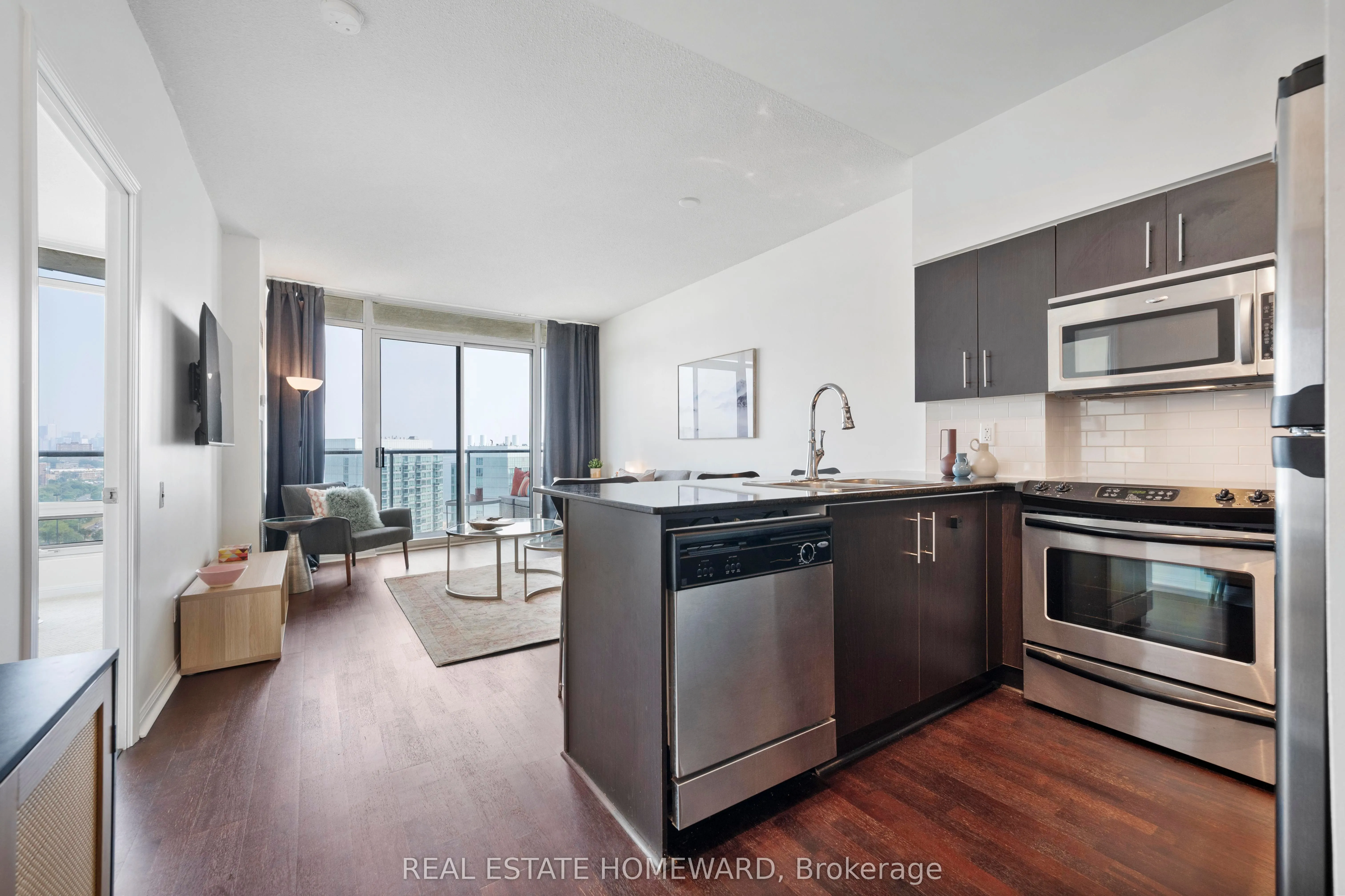 15 Windermere Avenue, #2107