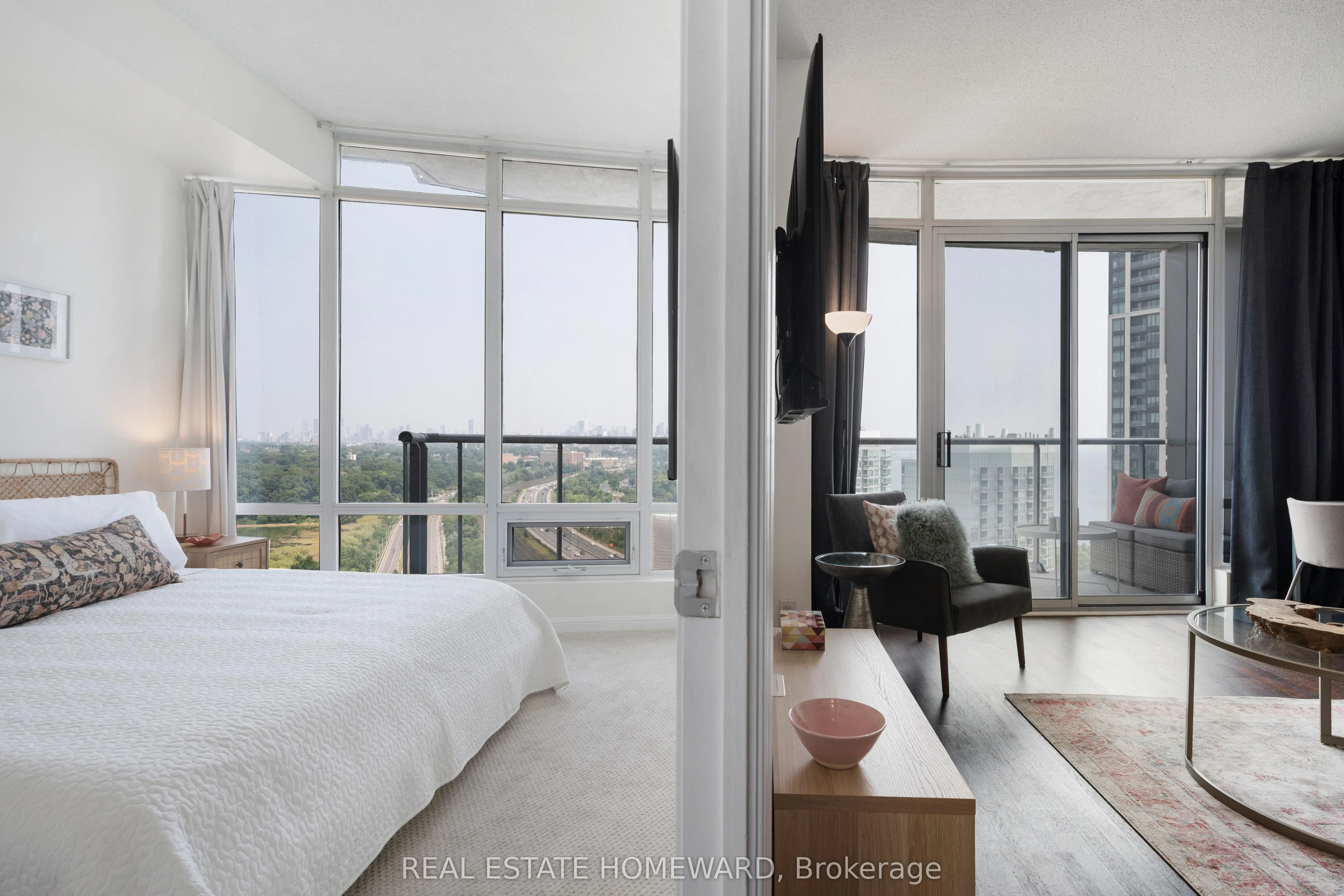 15 Windermere Avenue, #2107