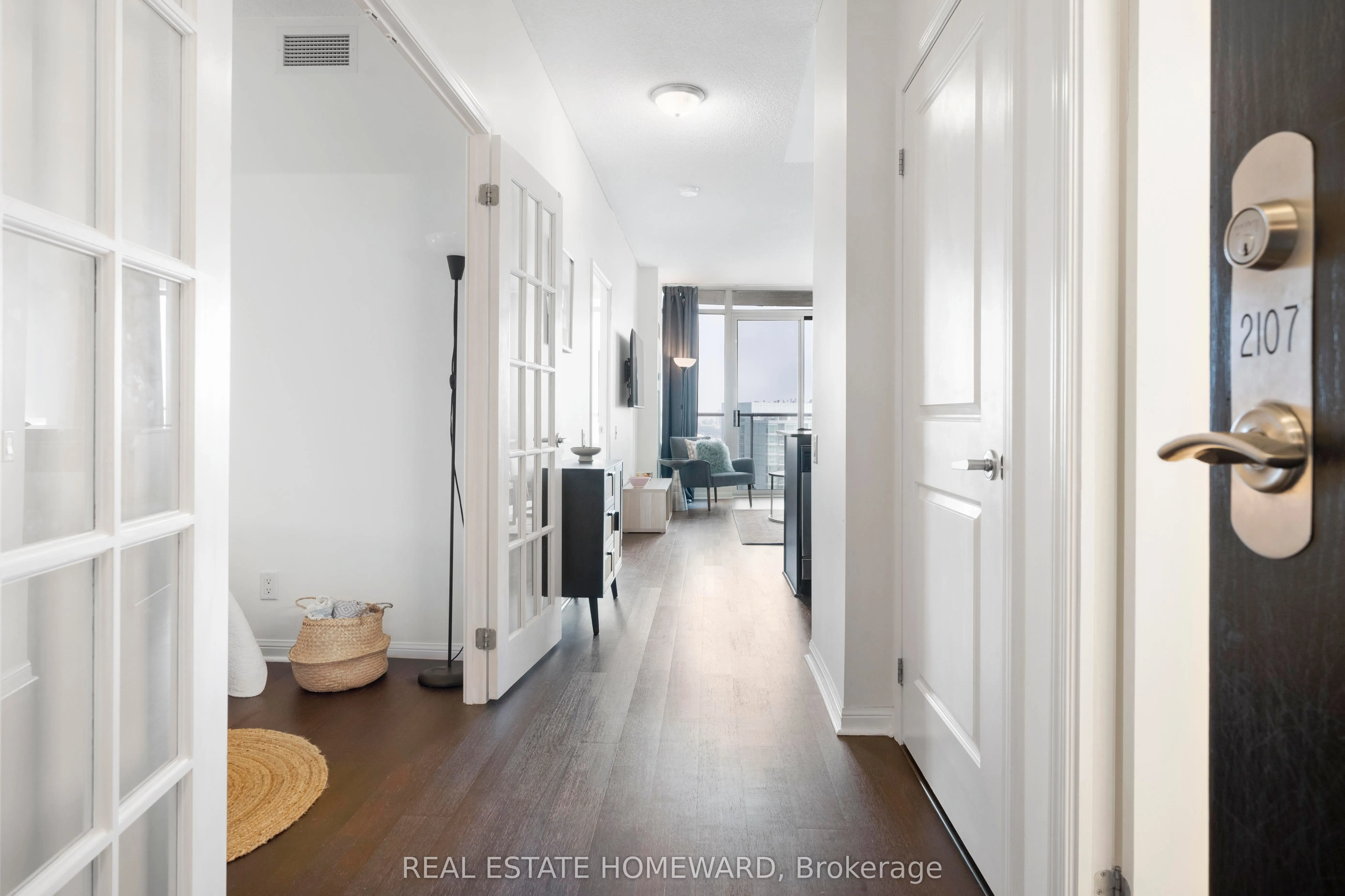 15 Windermere Avenue, #2107