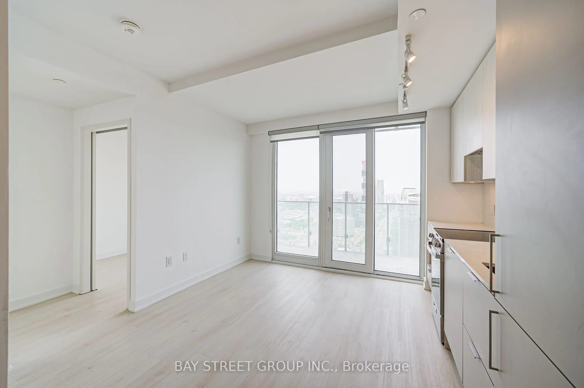 3900 Confederation Parkway, #3511