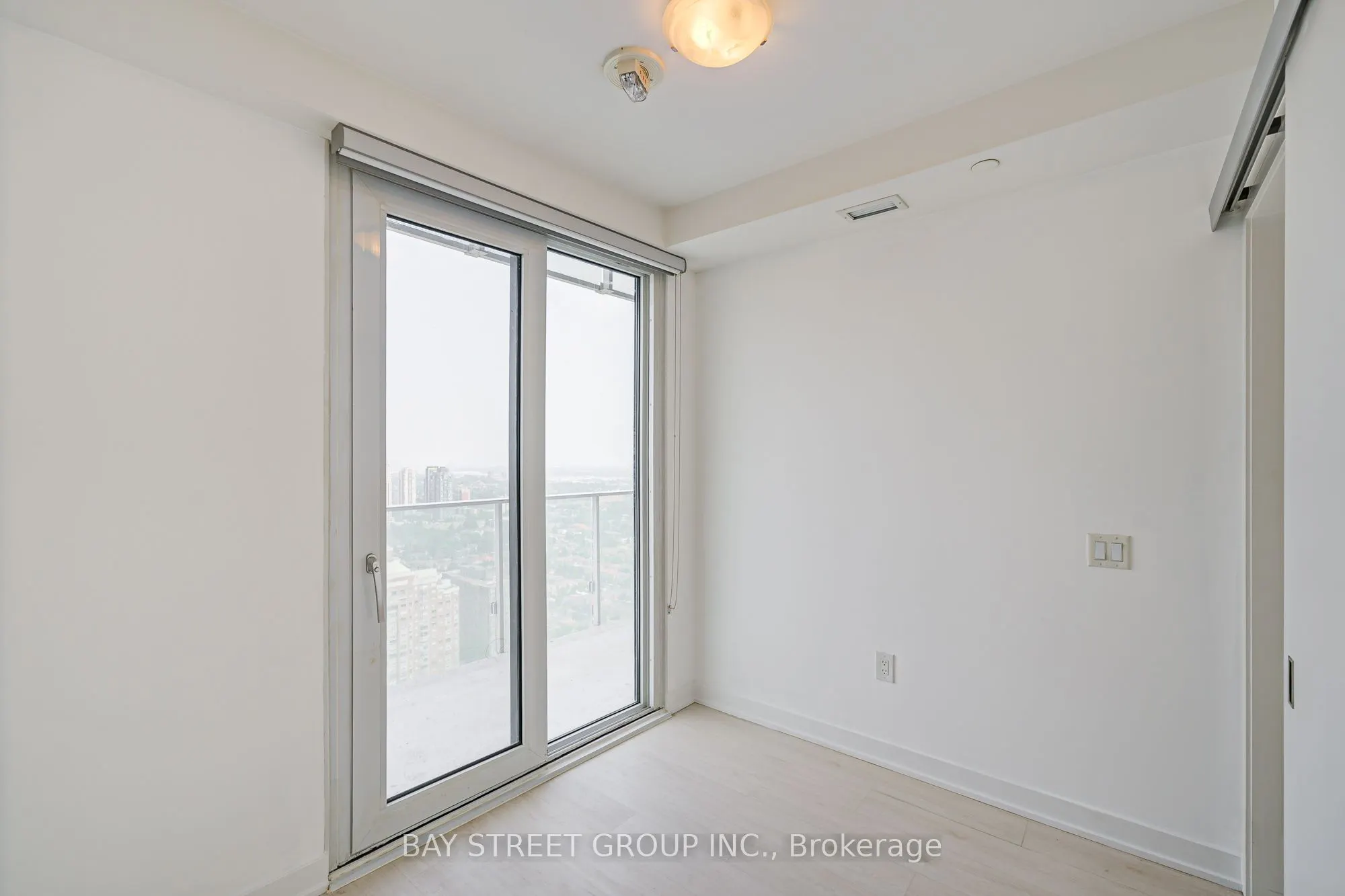 3900 Confederation Parkway, #3511