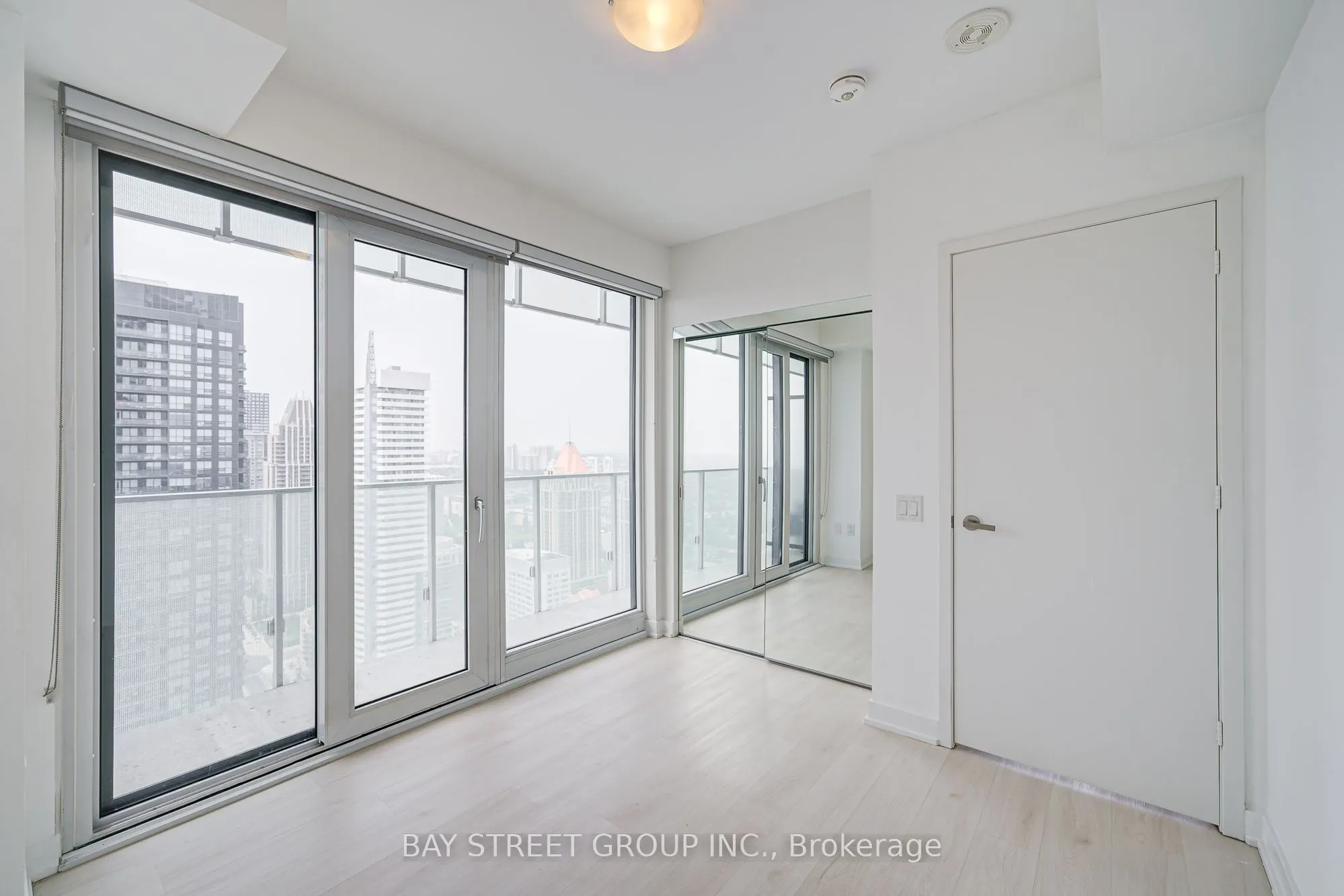 3900 Confederation Parkway, #3511