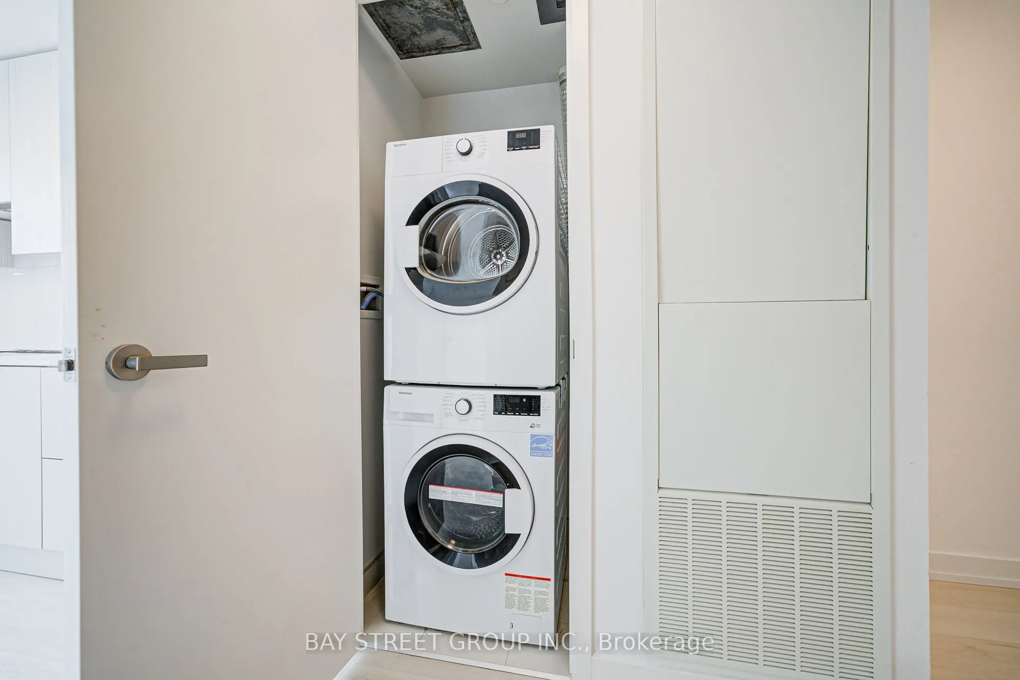 3900 Confederation Parkway, #3511