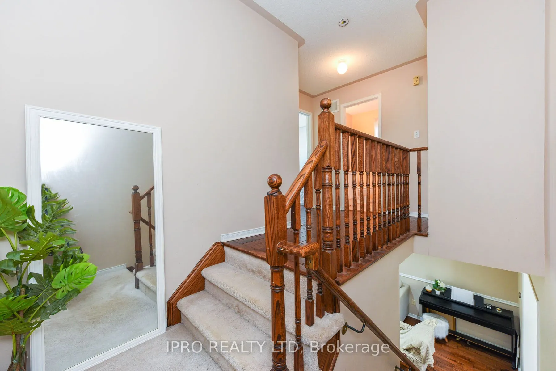 12 Bramcedar Crescent