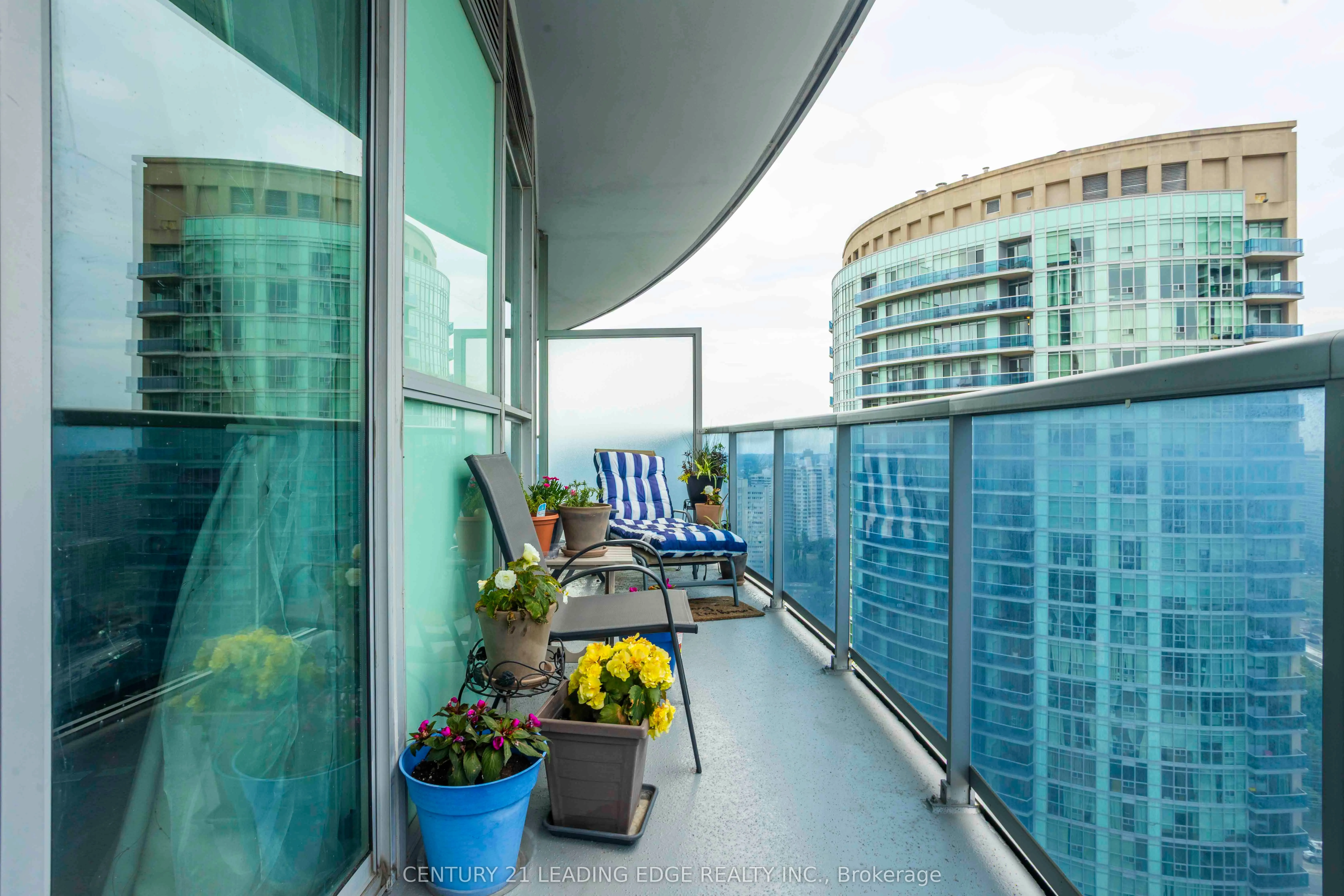 80 Absolute Avenue, #2607