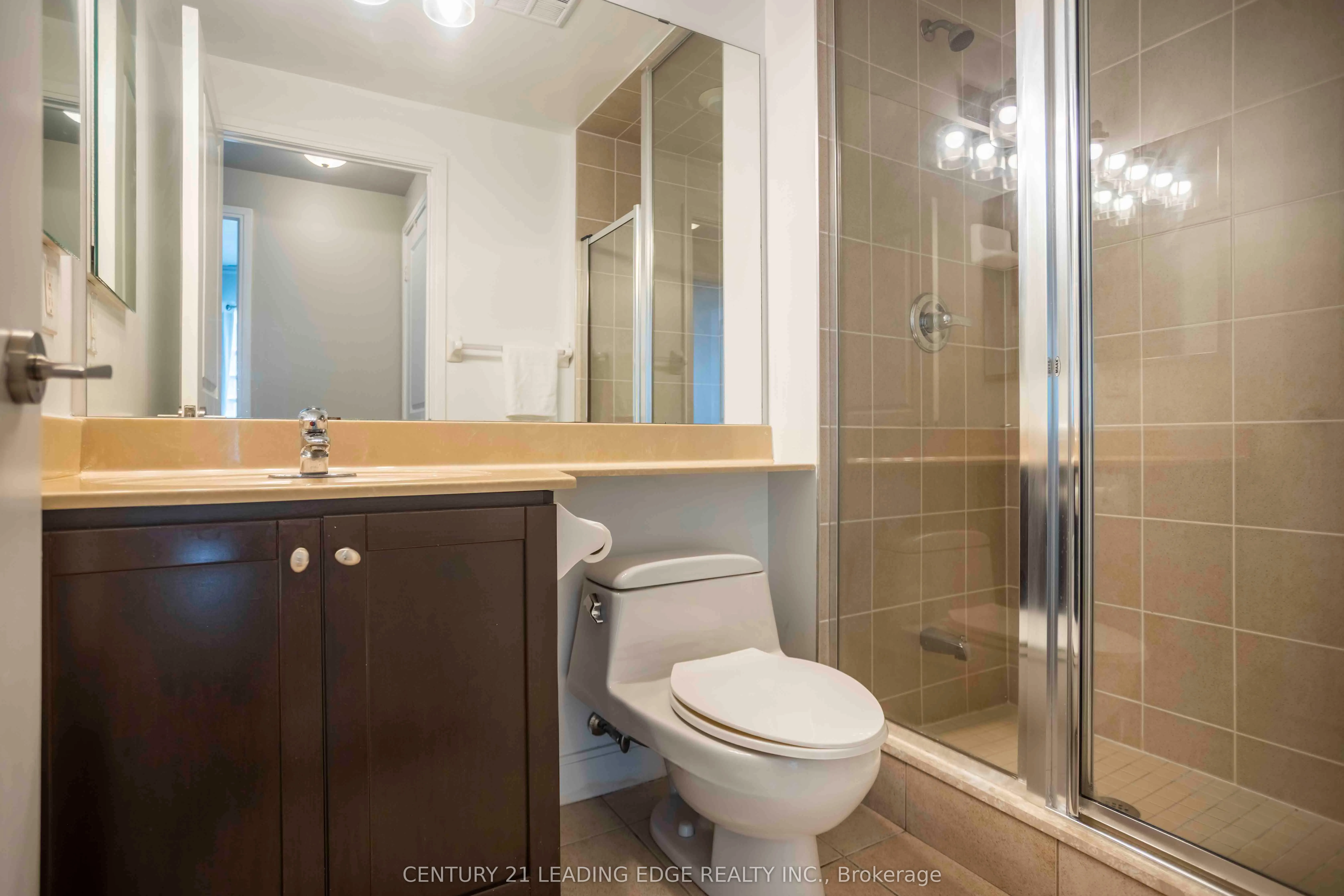 80 Absolute Avenue, #2607