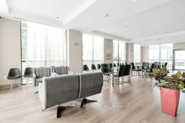 3975 Grand Park Drive, #304