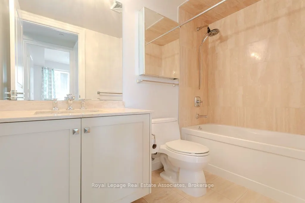11 Bronte Road, #426