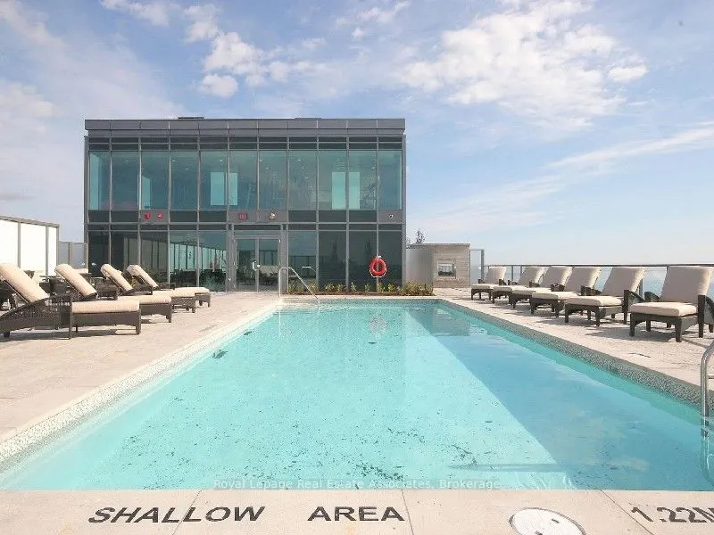 11 Bronte Road, #426