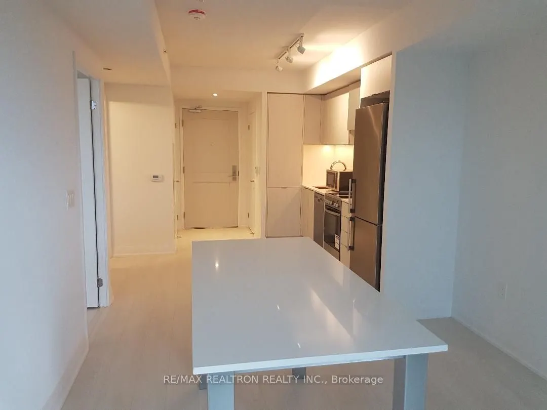 26 Gibbs Road, #532