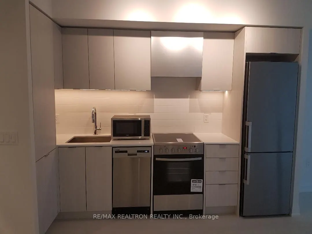 26 Gibbs Road, #532
