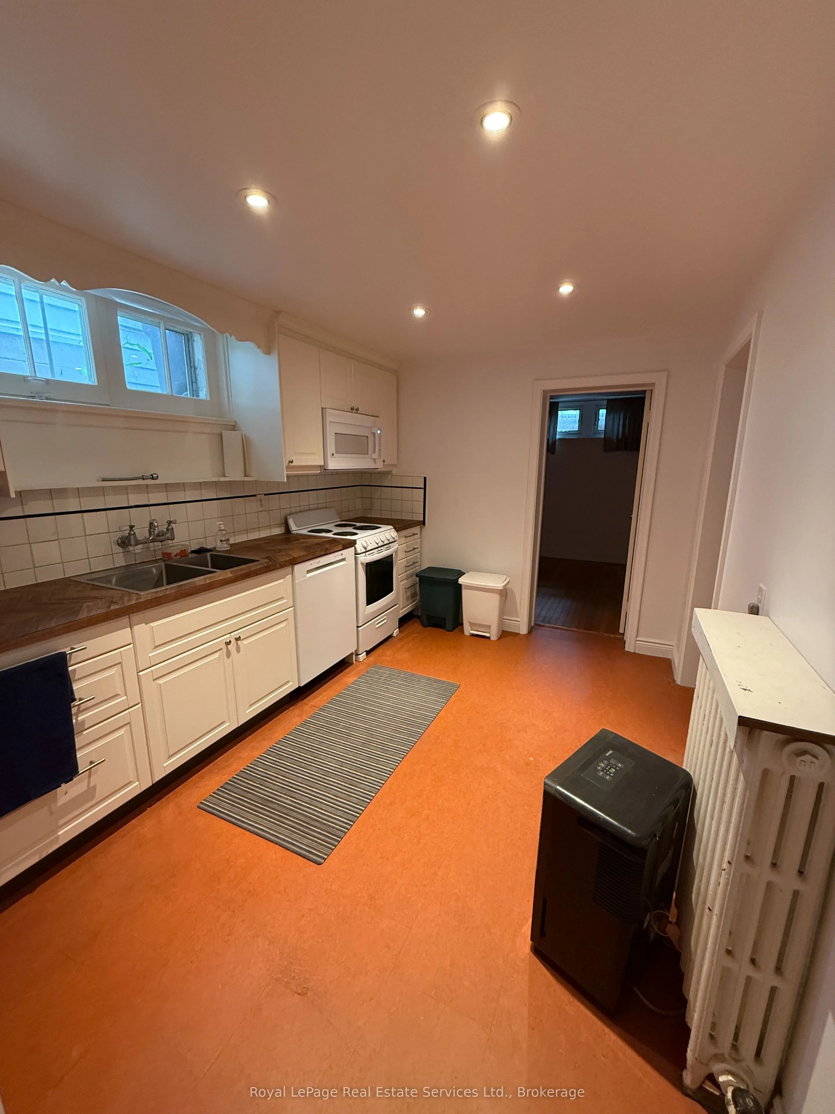 20A Lavinia Avenue, #Lower